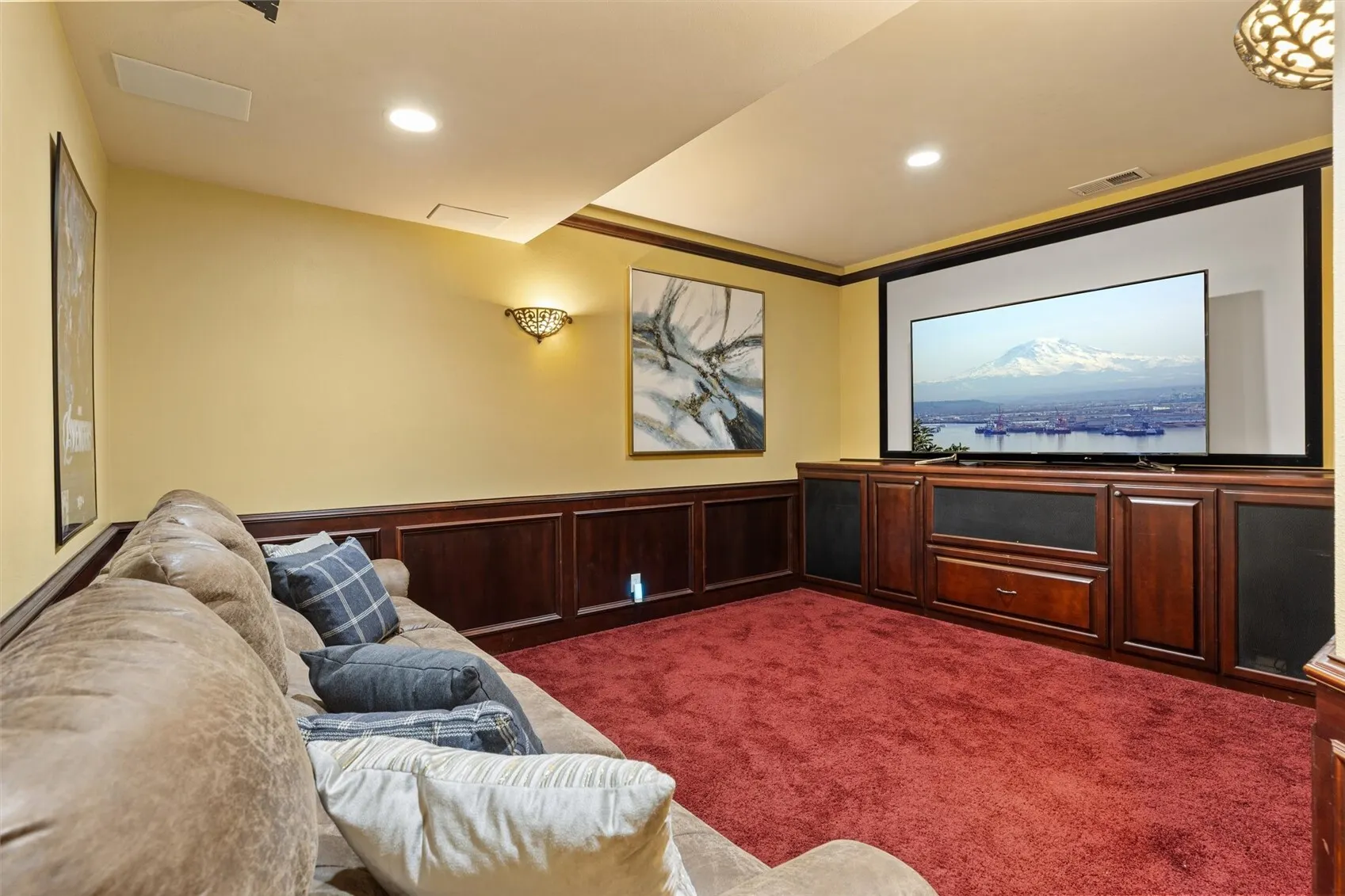 22307 NE 6th Court , Sammamish, WA 98074