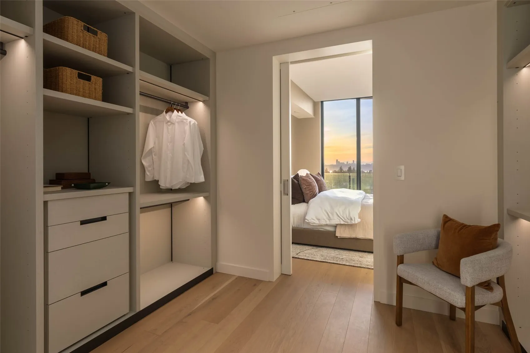 838 Avenue Square NE #1403, Bellevue, WA 98004