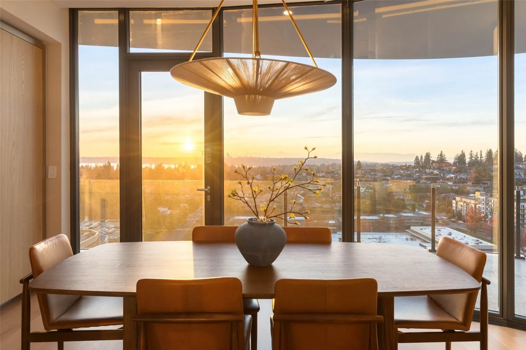 838 Avenue Square NE #1403, Bellevue, WA 98004