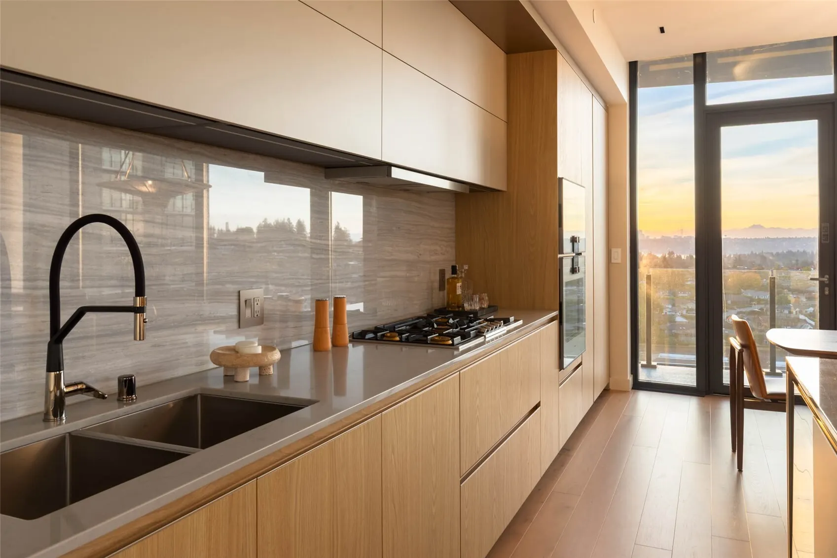 838 Avenue Square NE #1403, Bellevue, WA 98004