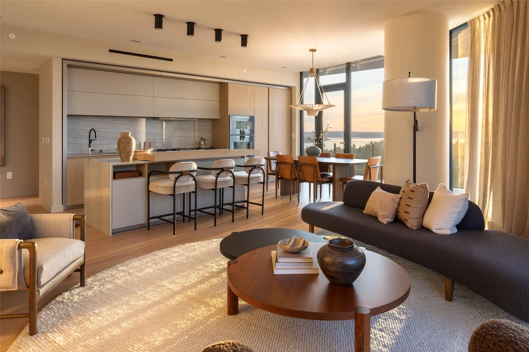 838 Avenue Square NE #1403, Bellevue, WA 98004