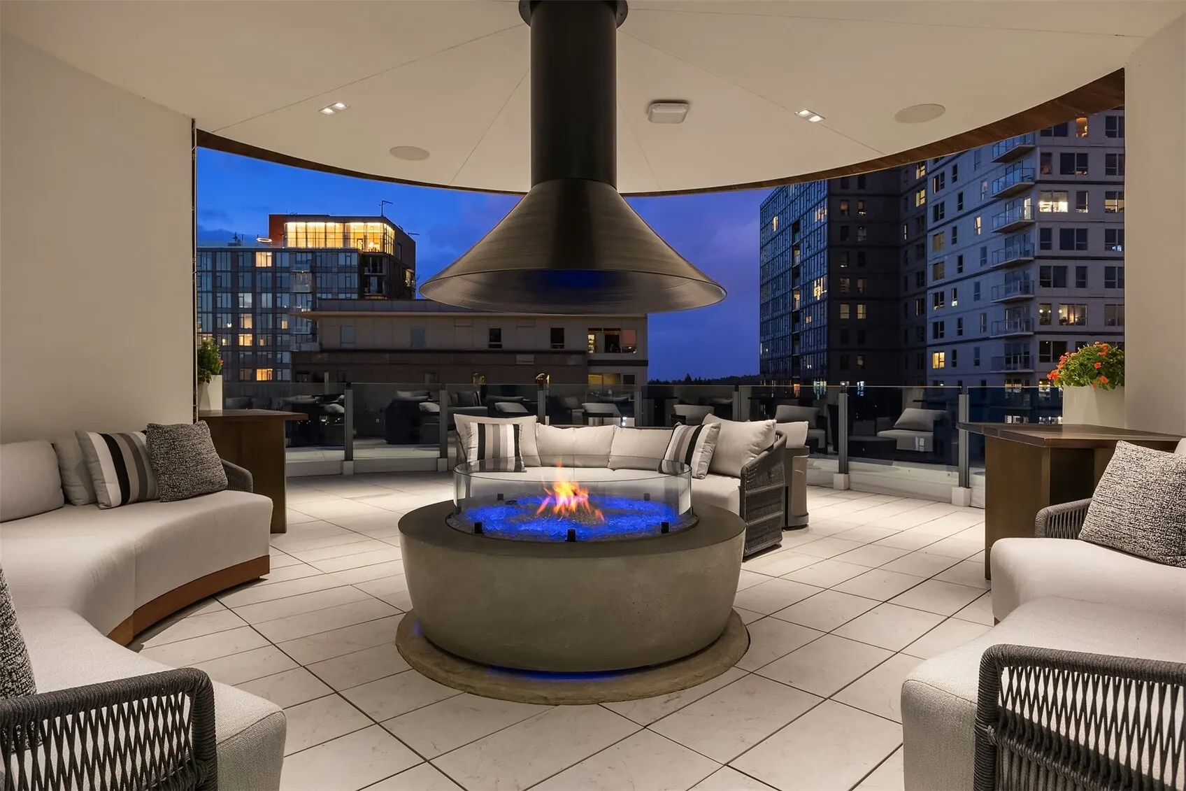 838 Avenue Square NE #1403, Bellevue, WA 98004
