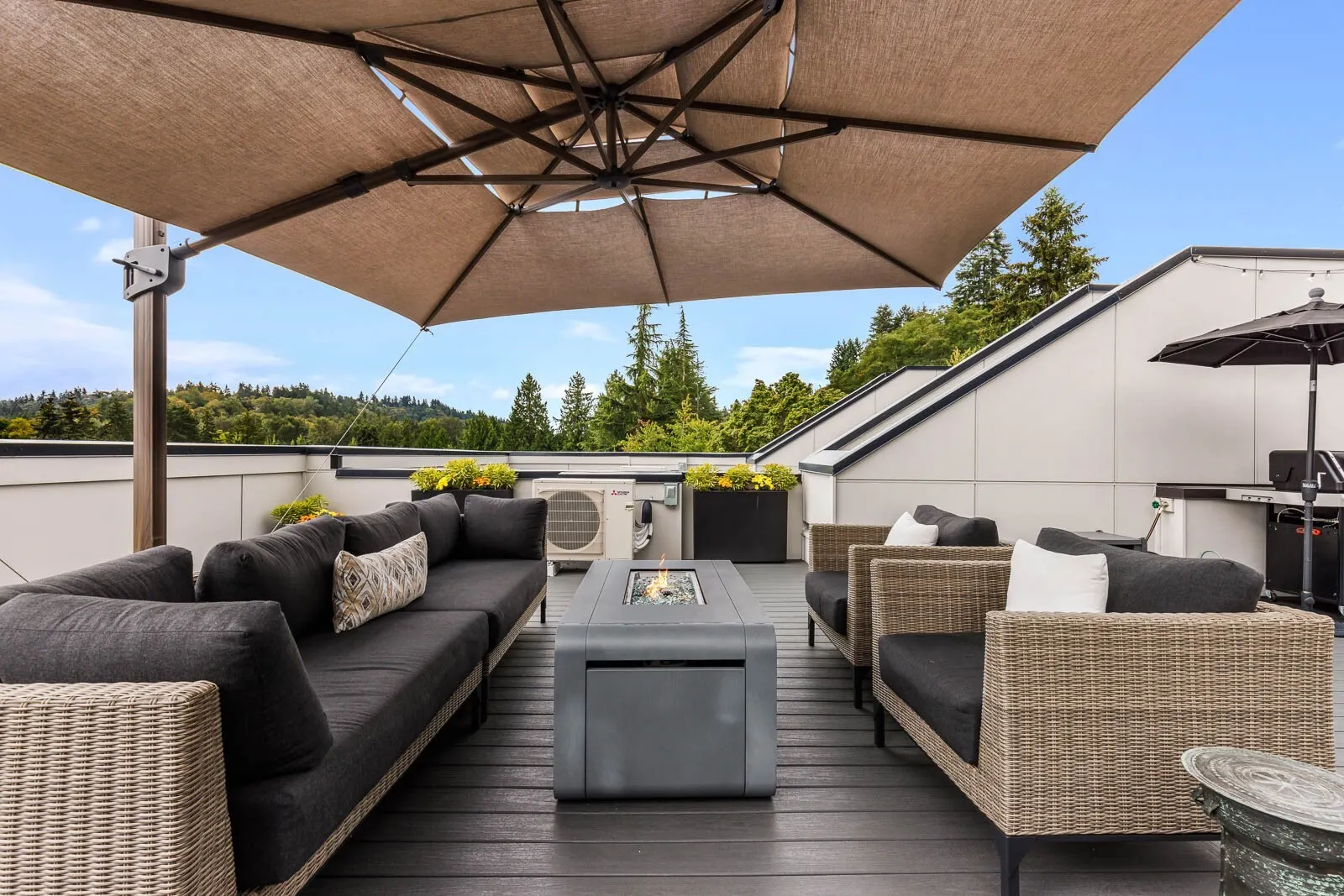 18303 96th Avenue NE #B, Bothell, WA 98011