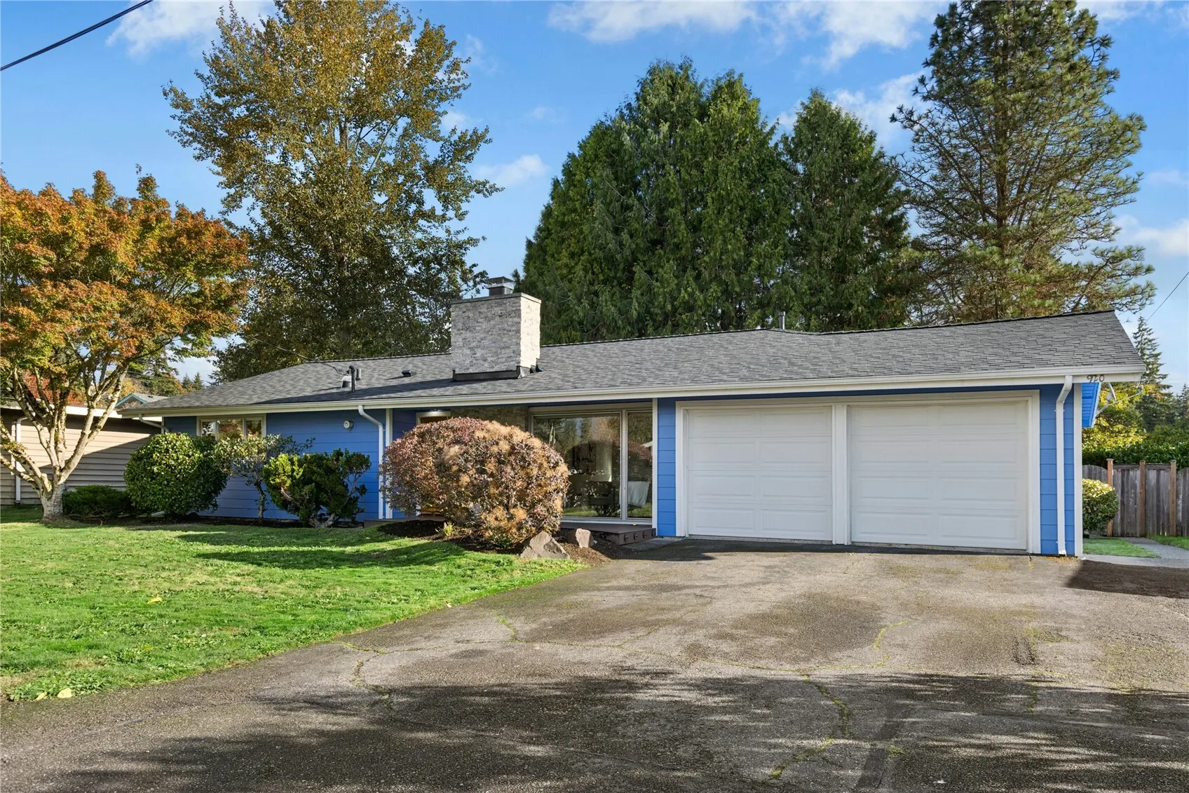 920 163rd Avenue SE, Bellevue, WA 98008