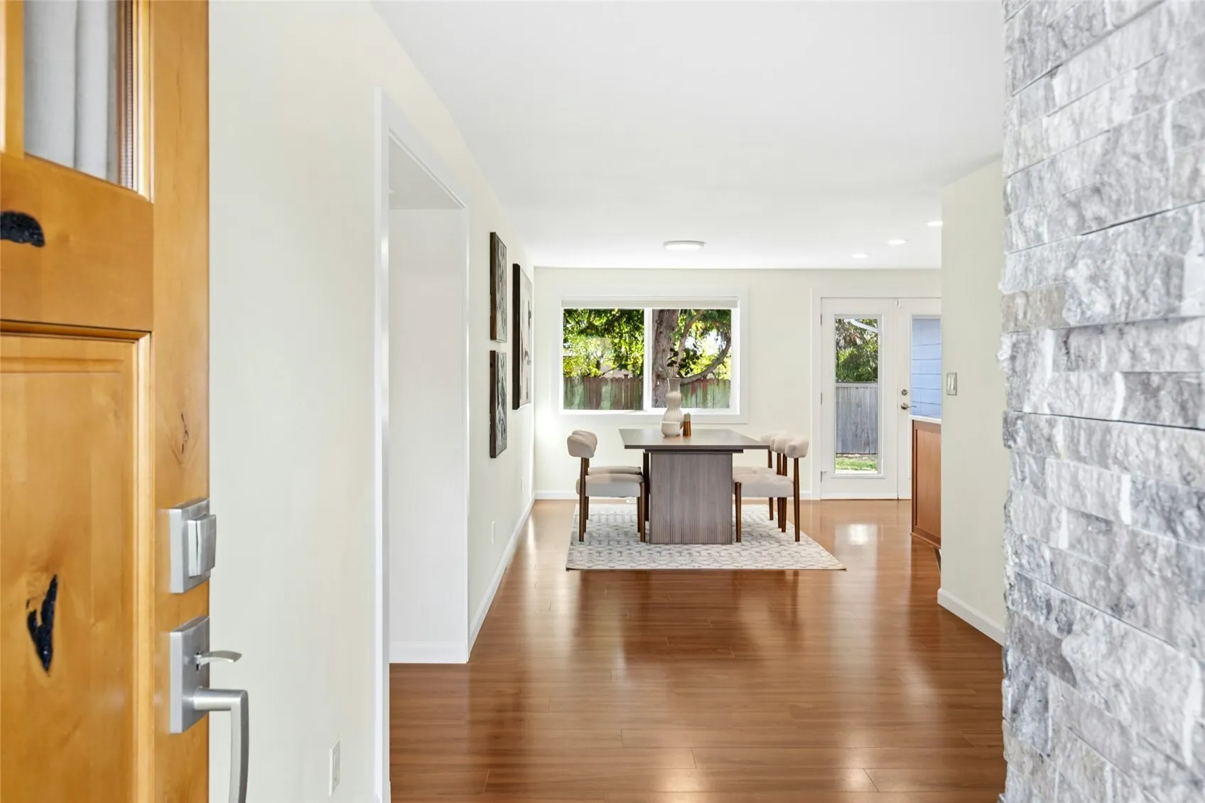 920 163rd Avenue SE, Bellevue, WA 98008