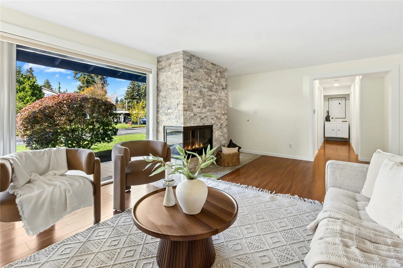 920 163rd Avenue SE, Bellevue, WA 98008