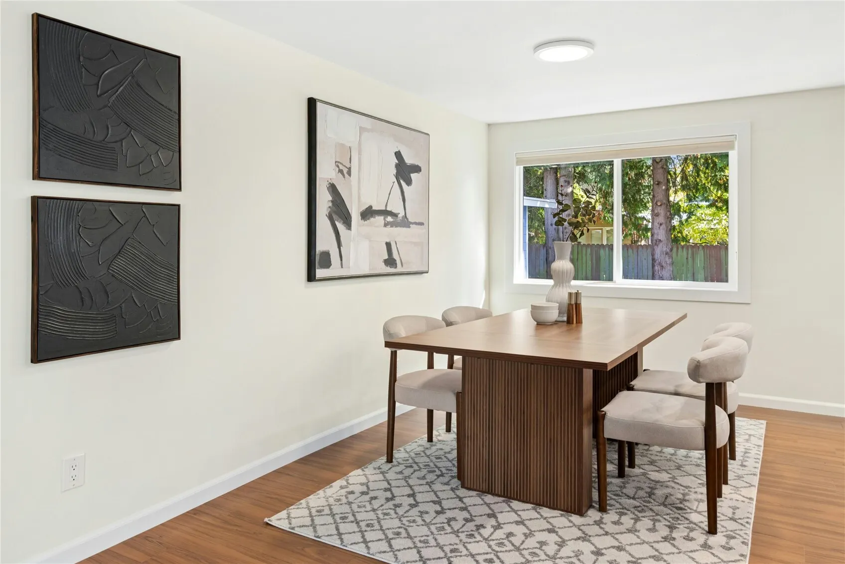 920 163rd Avenue SE, Bellevue, WA 98008