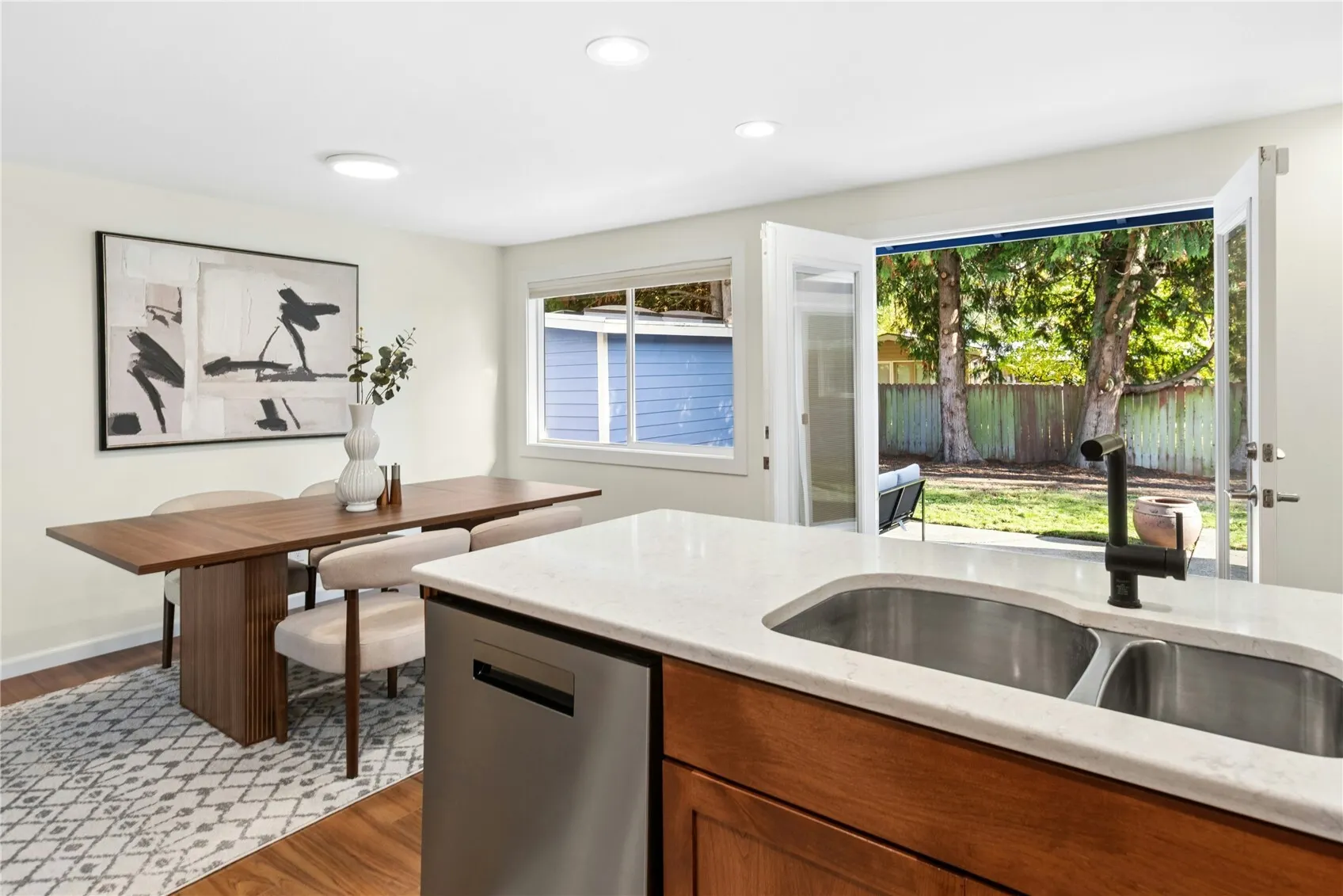 920 163rd Avenue SE, Bellevue, WA 98008