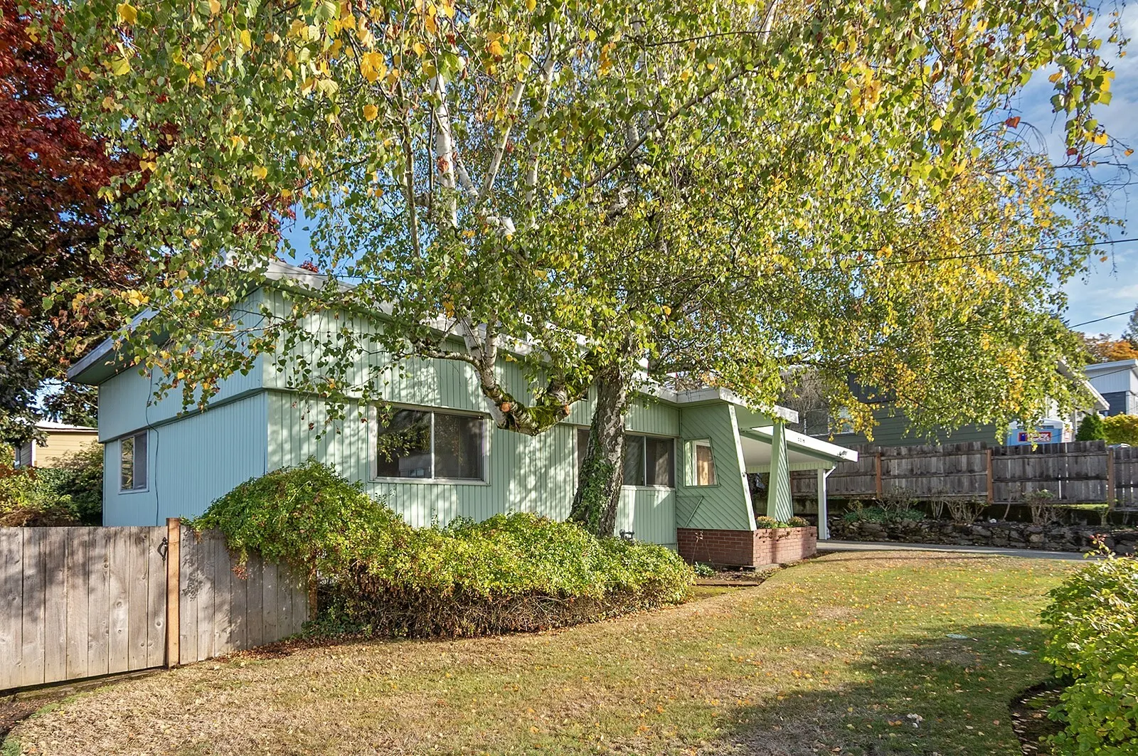 2214 NE 7th Street , Renton, WA 98056-9805