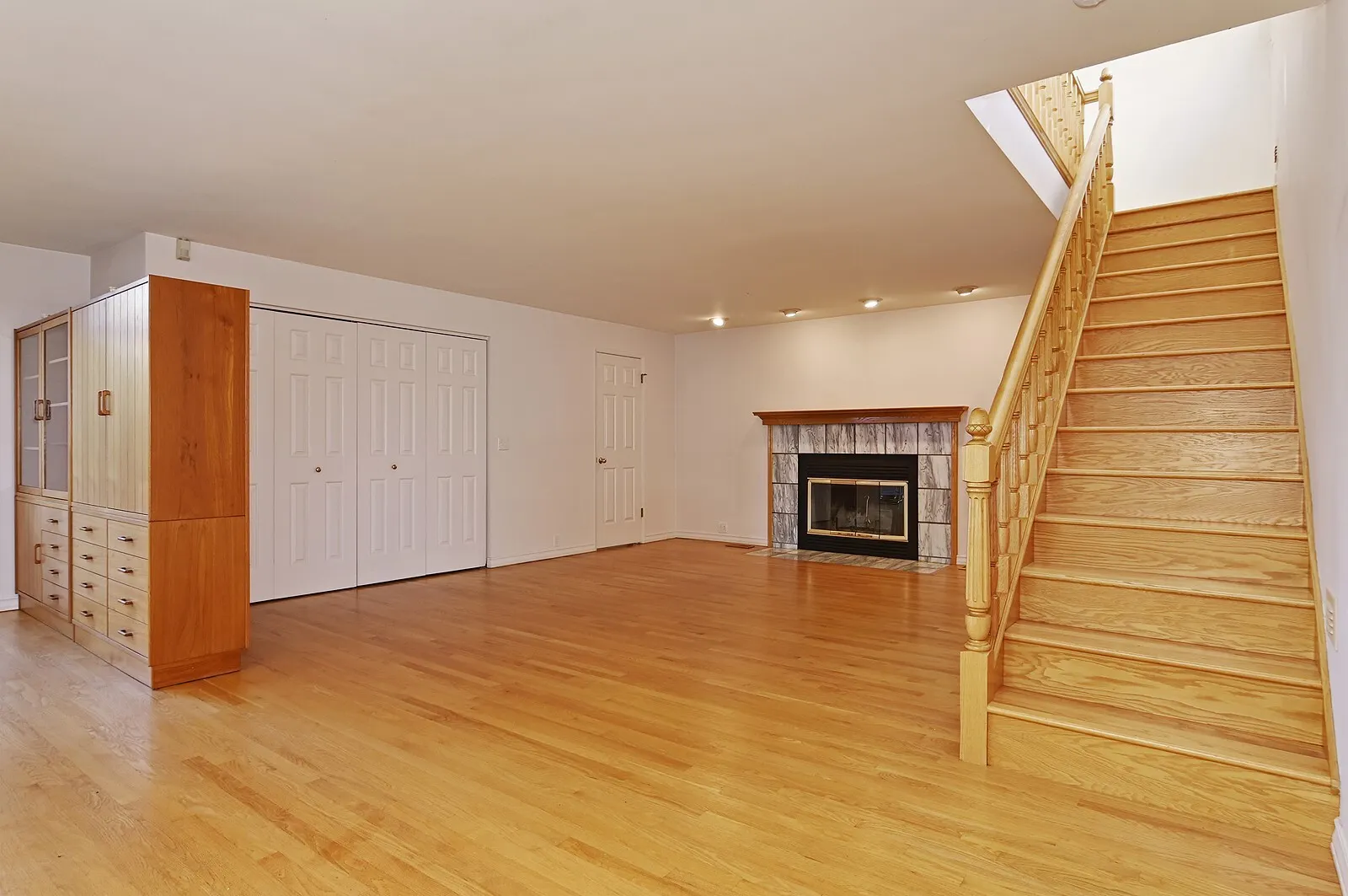 2214 NE 7th Street , Renton, WA 98056-9805