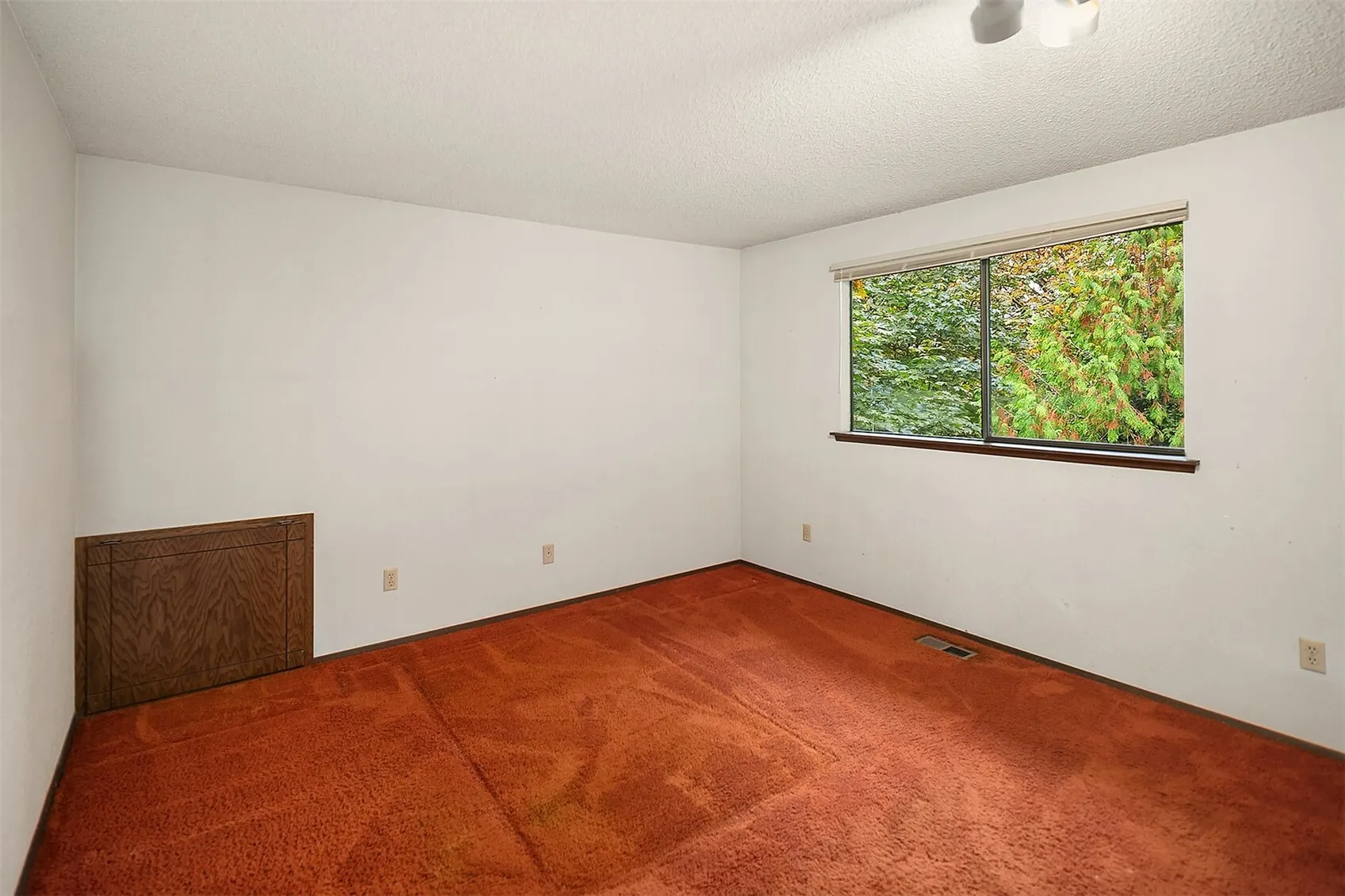 16220 SE 44th Way , Bellevue, WA 98006