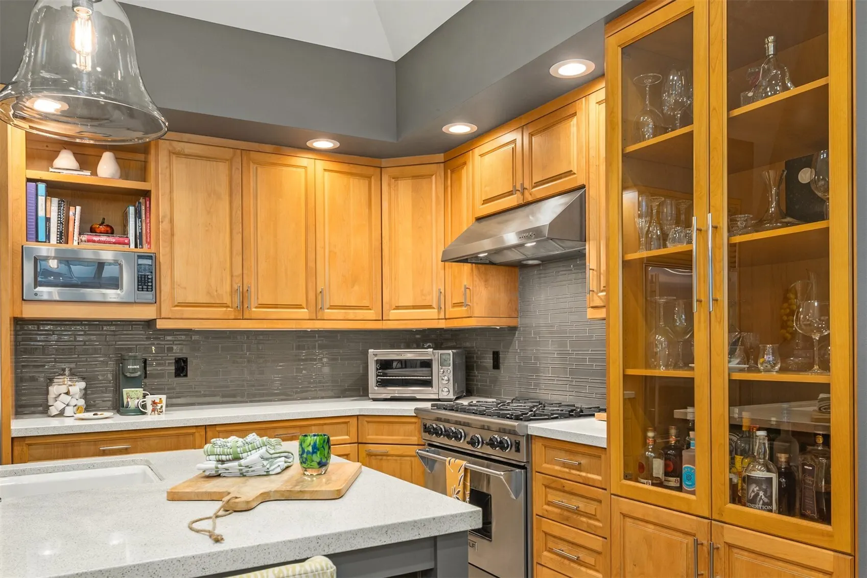 1796 Bellevue Way NE #11, Bellevue, WA 98004