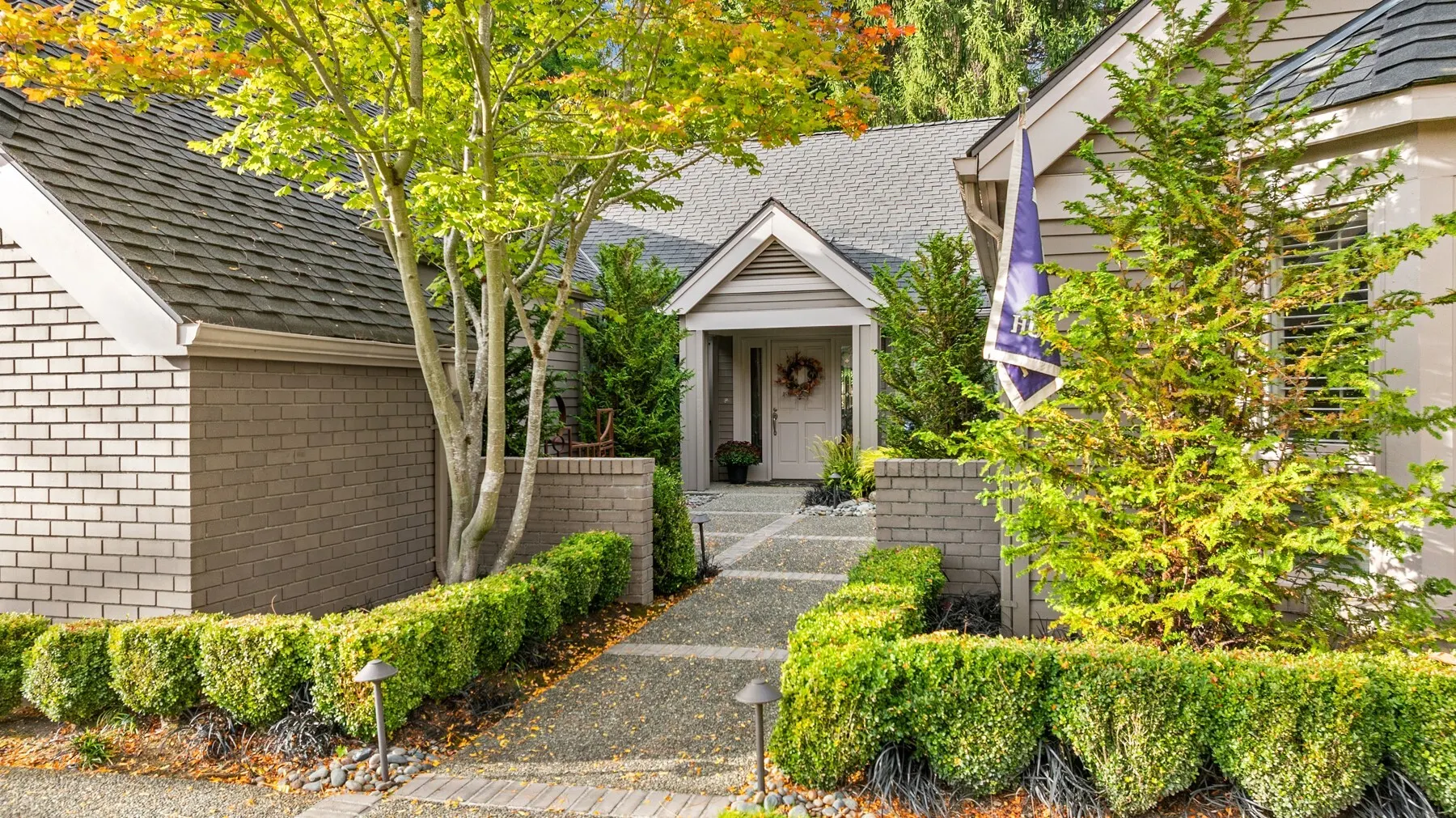 1796 Bellevue Way NE #11, Bellevue, WA 98004