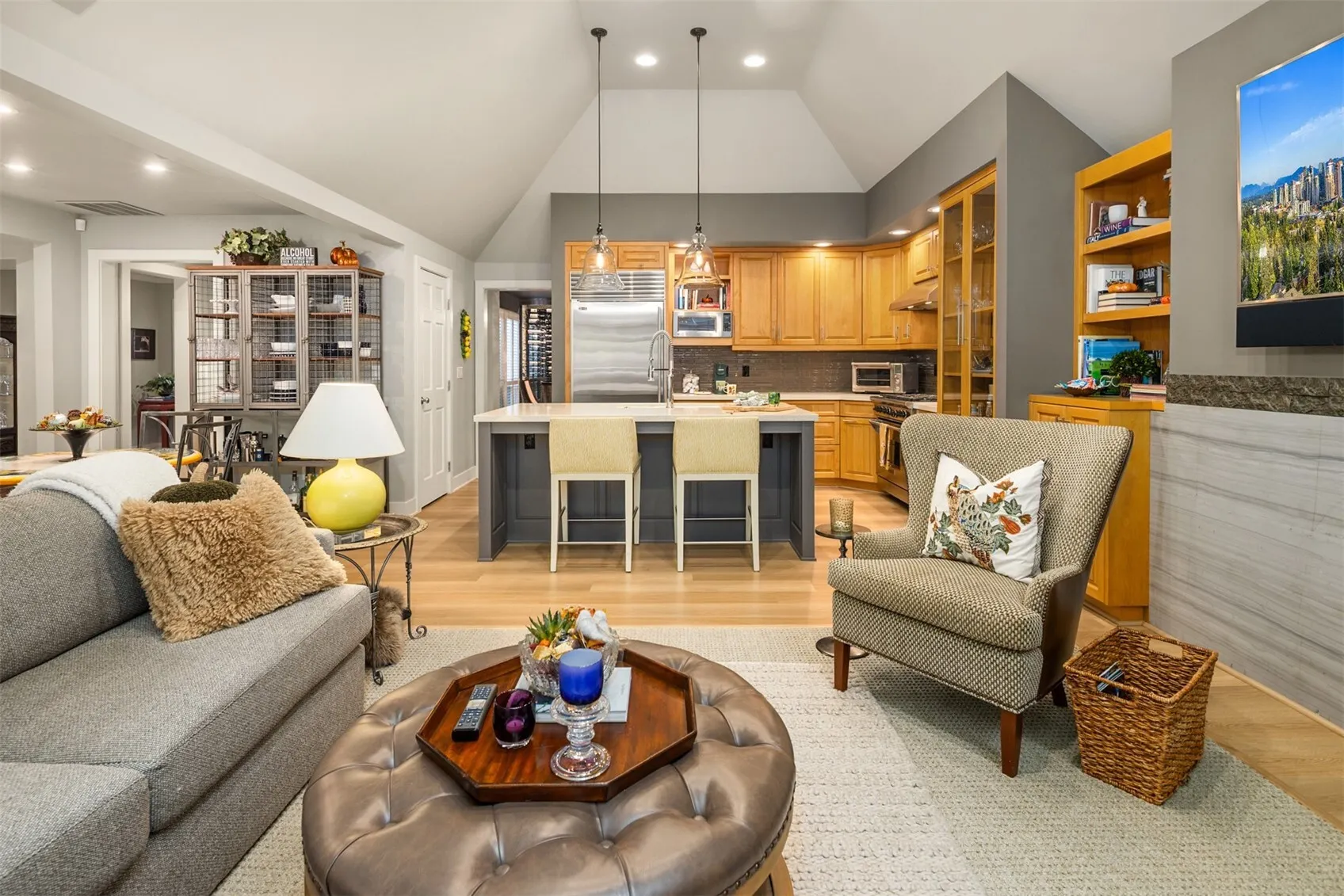 1796 Bellevue Way NE #11, Bellevue, WA 98004