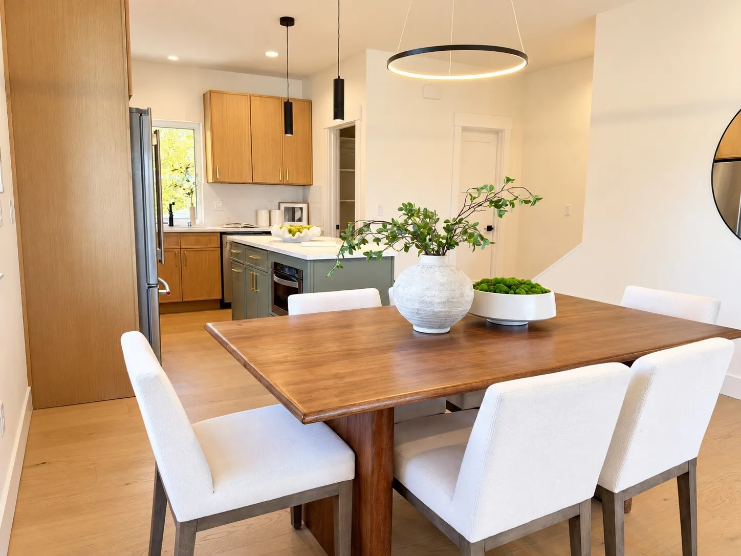 4930 43rd Avenue S #A, Seattle, WA 98118