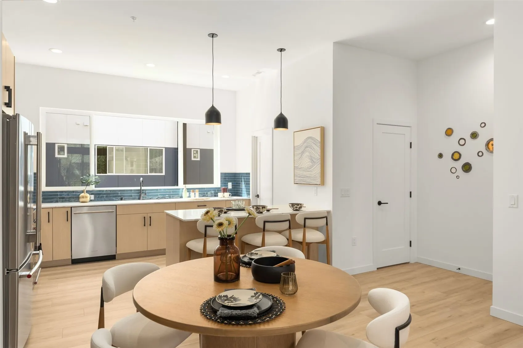 16012 SE 31st Lane , Bellevue, WA 98008