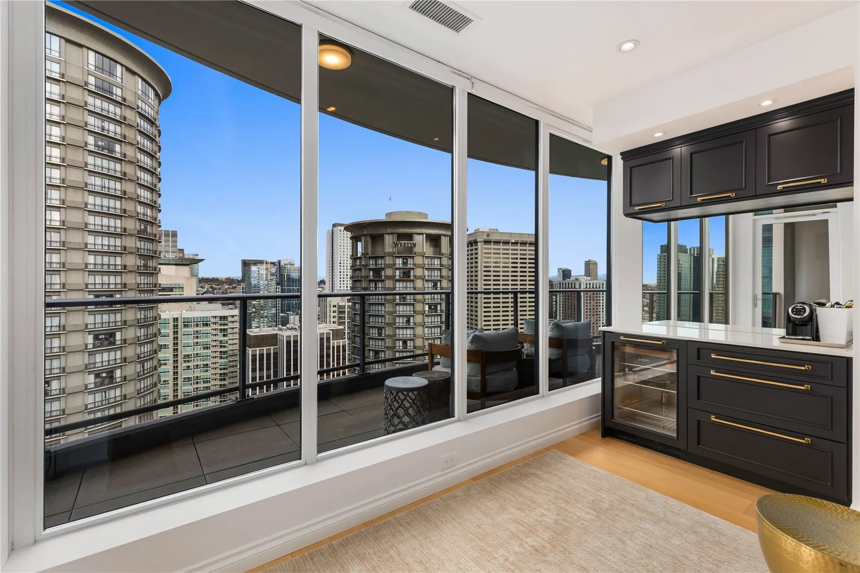 1920 4th Avenue #3003, Seattle, WA 98101