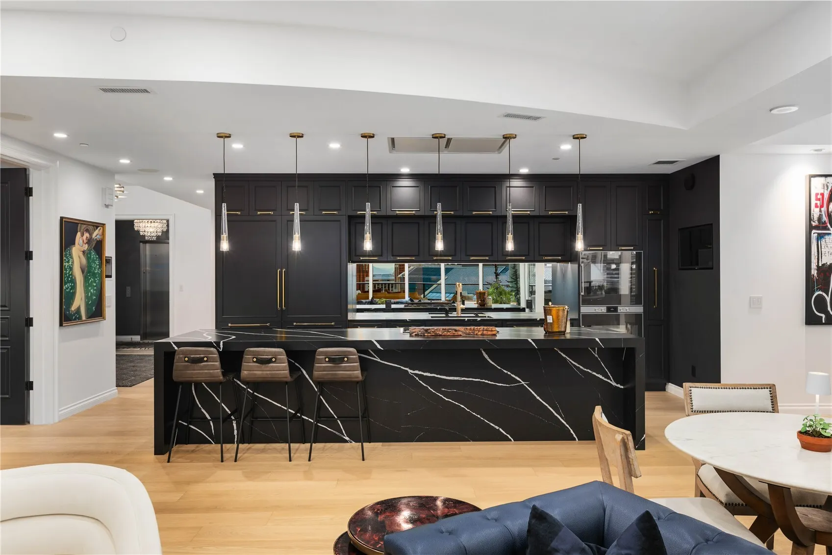 1920 4th Avenue #3003, Seattle, WA 98101