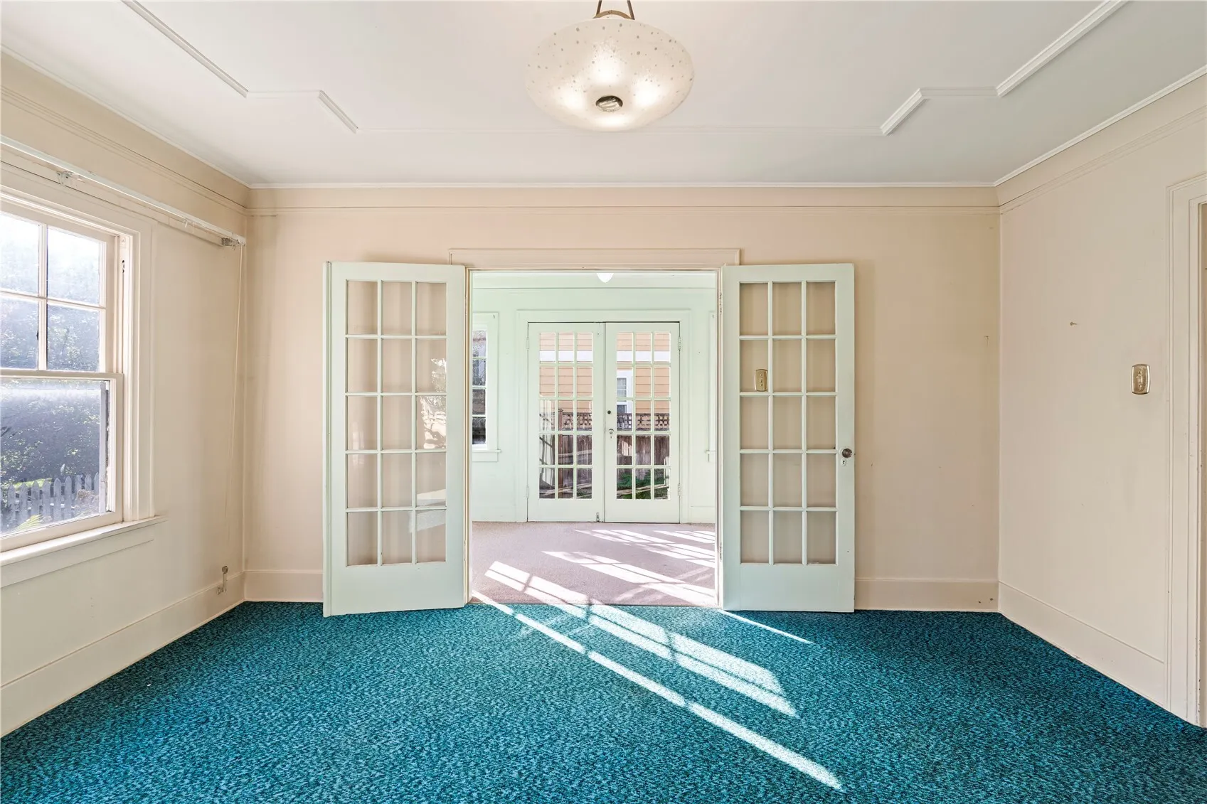 1624 N 46th Street , Seattle, WA 98103