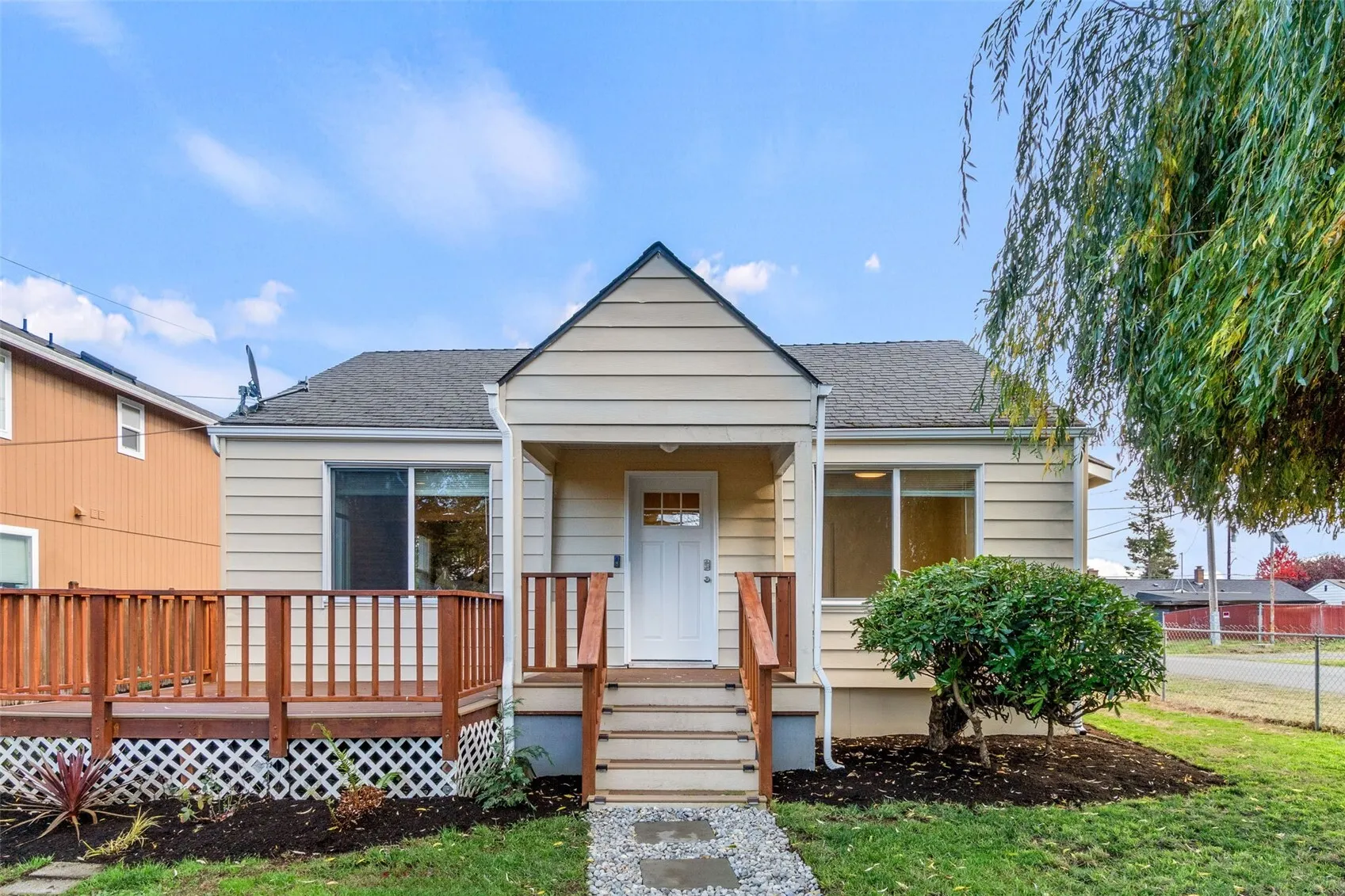 10056 19th Avenue SW, Seattle, WA 98146