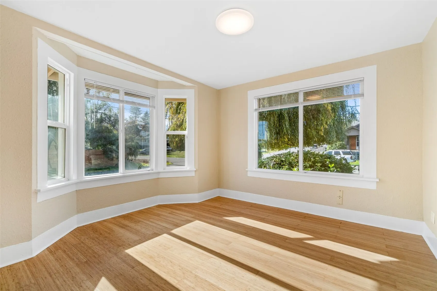 10056 19th Avenue SW, Seattle, WA 98146