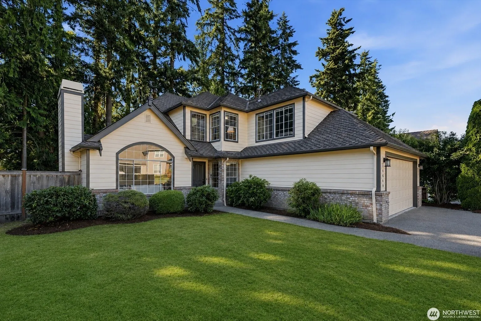 4649 244th Place SE, Sammamish, WA 98029