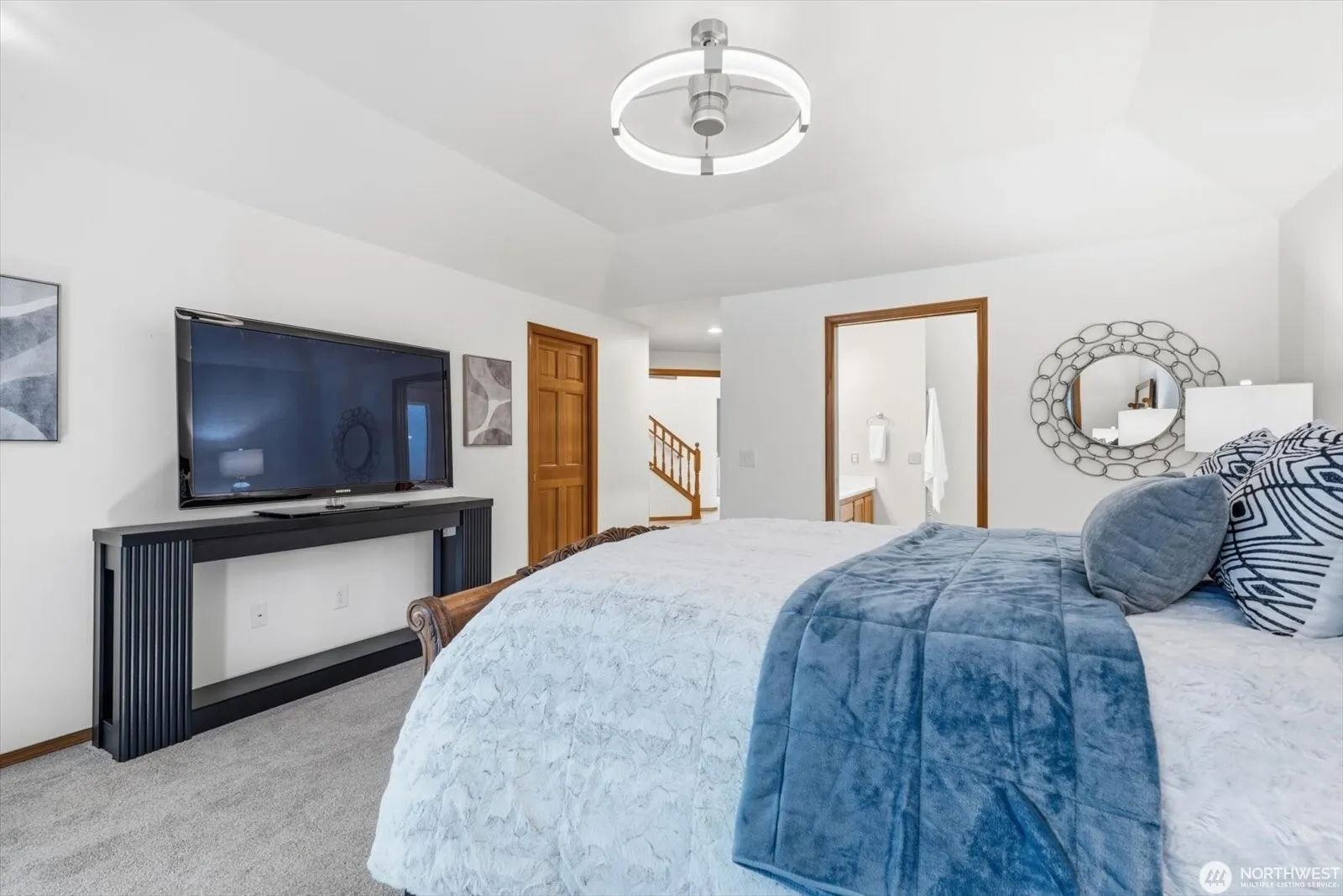 4649 244th Place SE, Sammamish, WA 98029