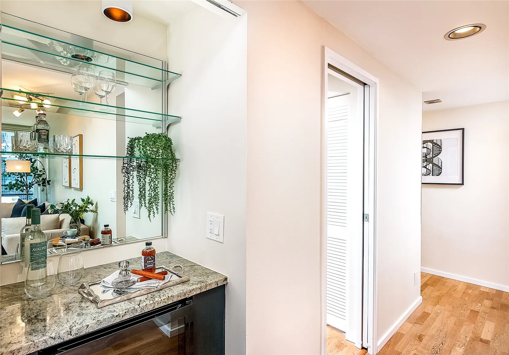 2125 1st Avenue #1403, Seattle, WA 98121