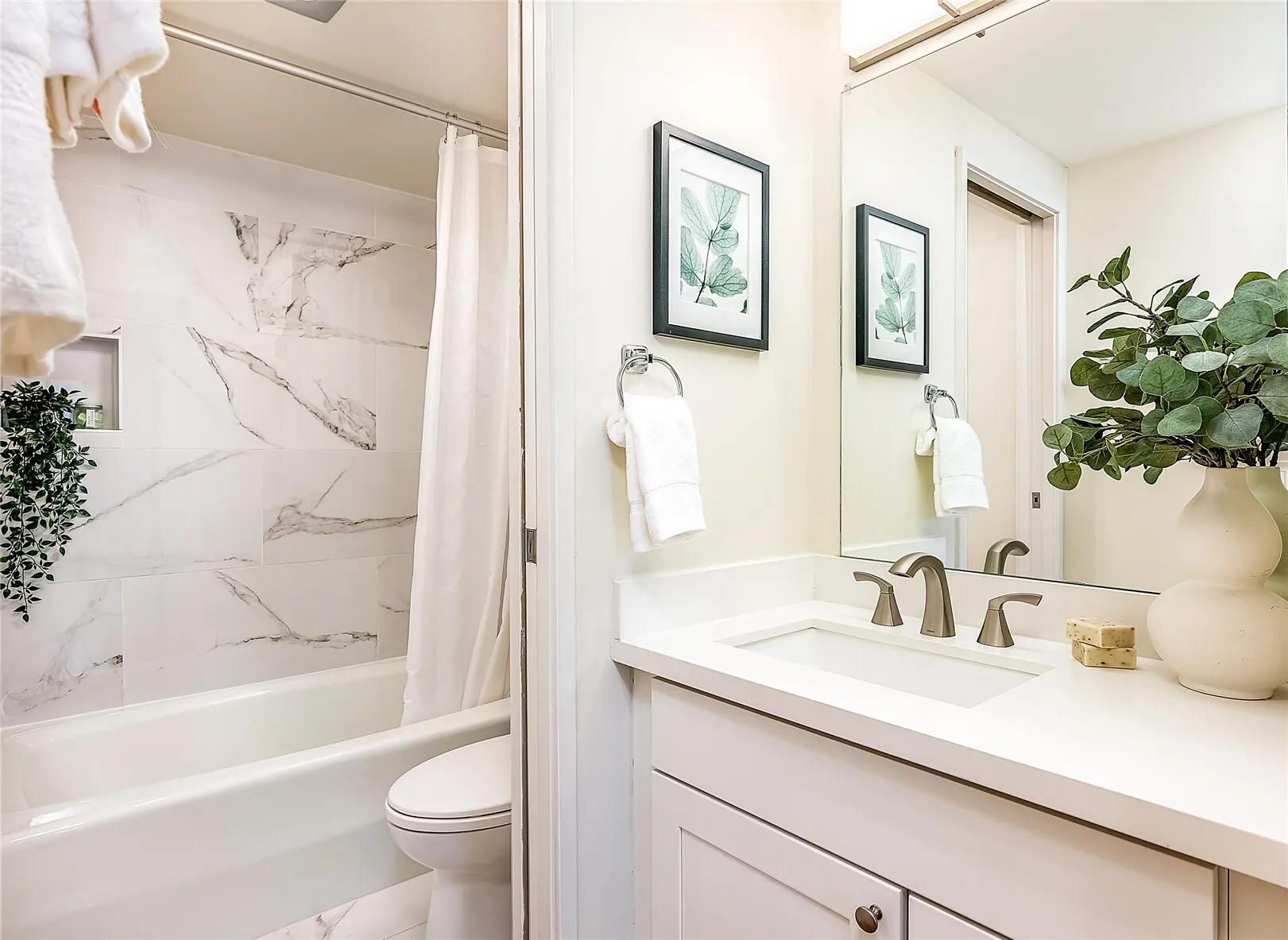 2125 1st Avenue #1403, Seattle, WA 98121