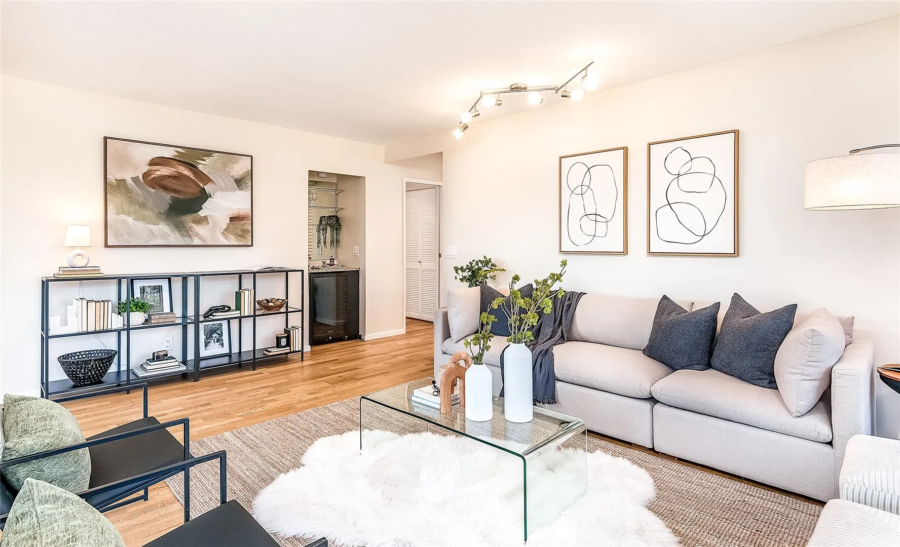 2125 1st Avenue #1403, Seattle, WA 98121