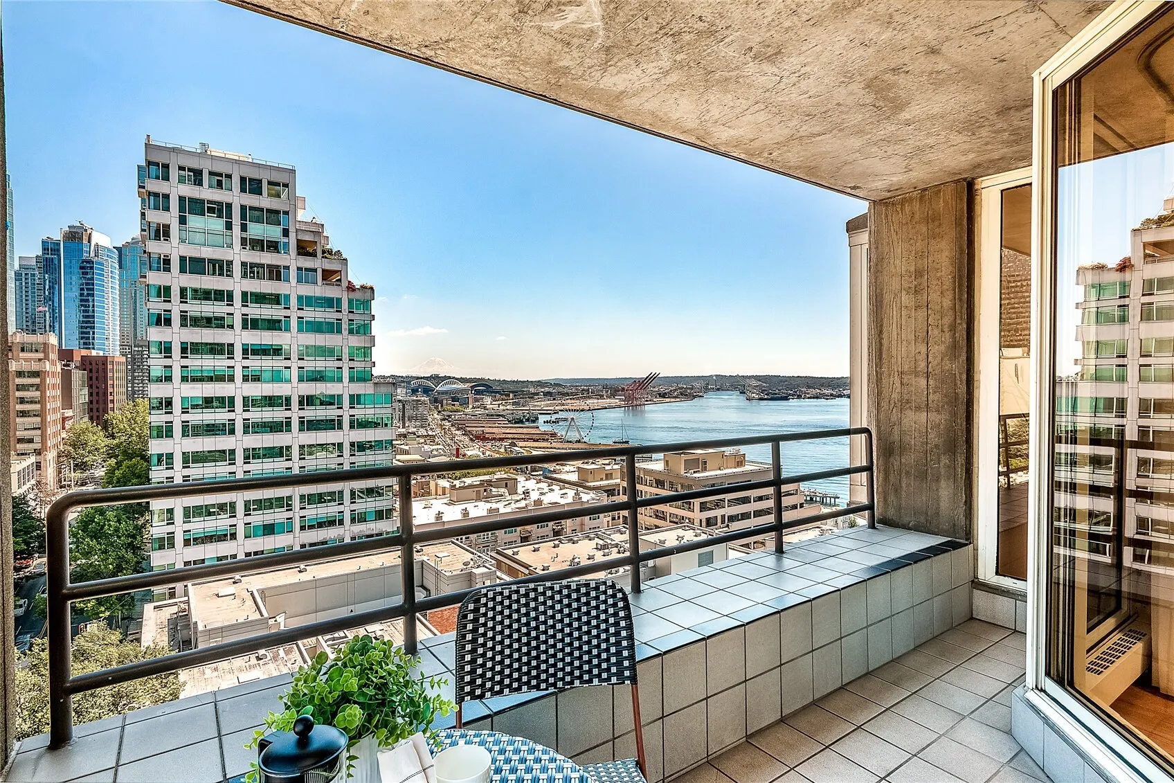 2125 1st Avenue #1403, Seattle, WA 98121