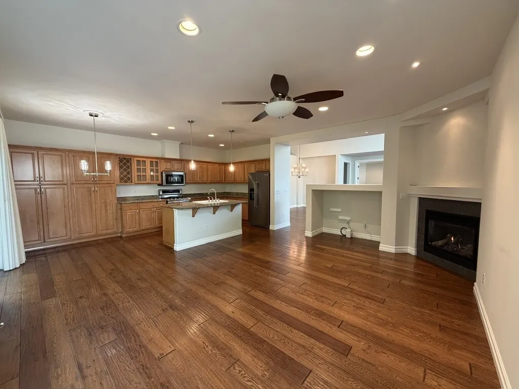 12018 Big Leaf Way NE, Redmond, WA 98053