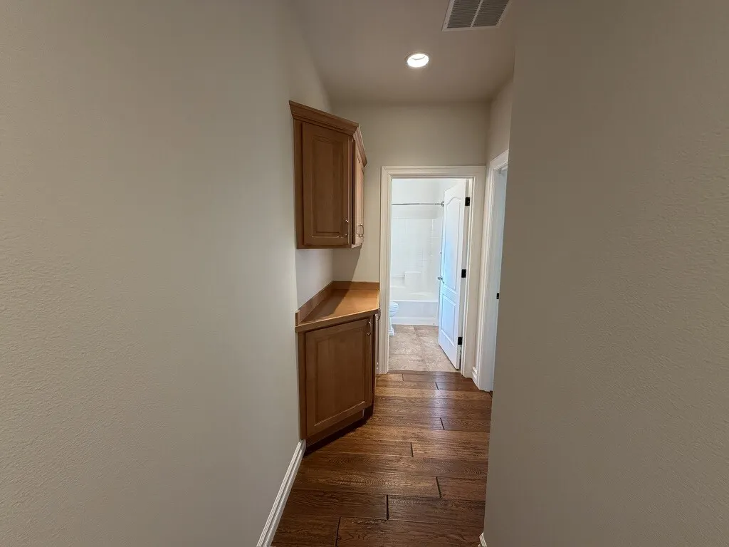 12018 Big Leaf Way NE, Redmond, WA 98053