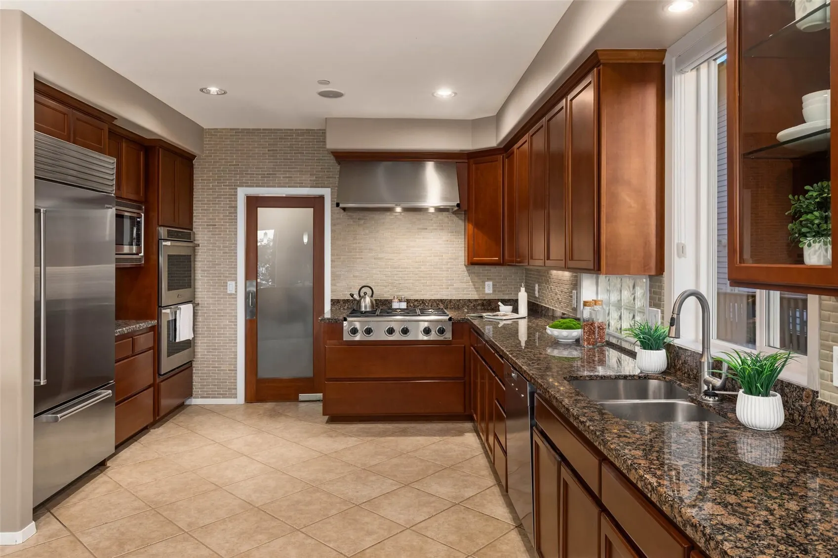701 N 30th Street , Renton, WA 98056