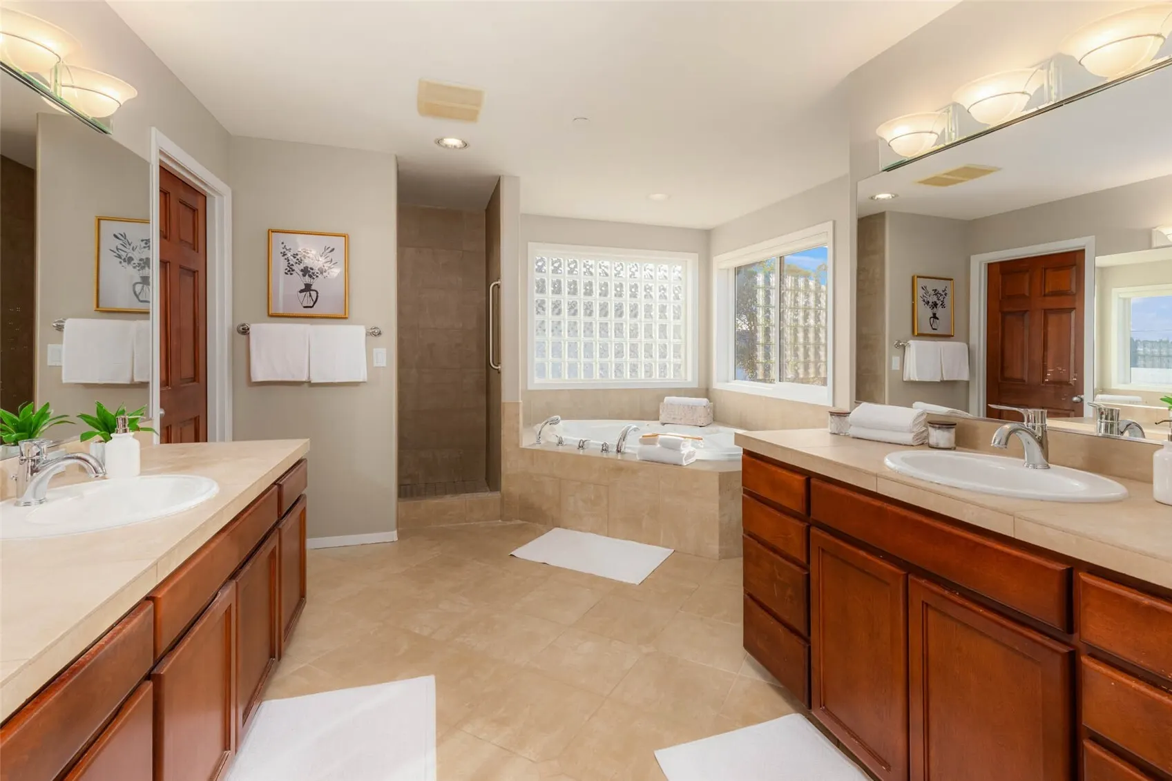 701 N 30th Street , Renton, WA 98056