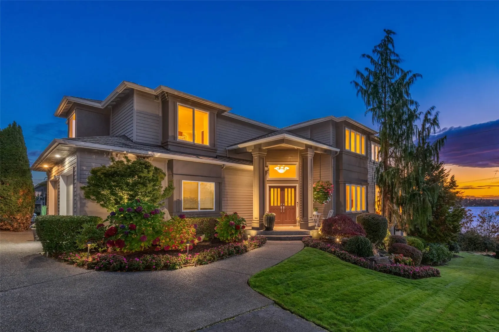 701 N 30th Street , Renton, WA 98056
