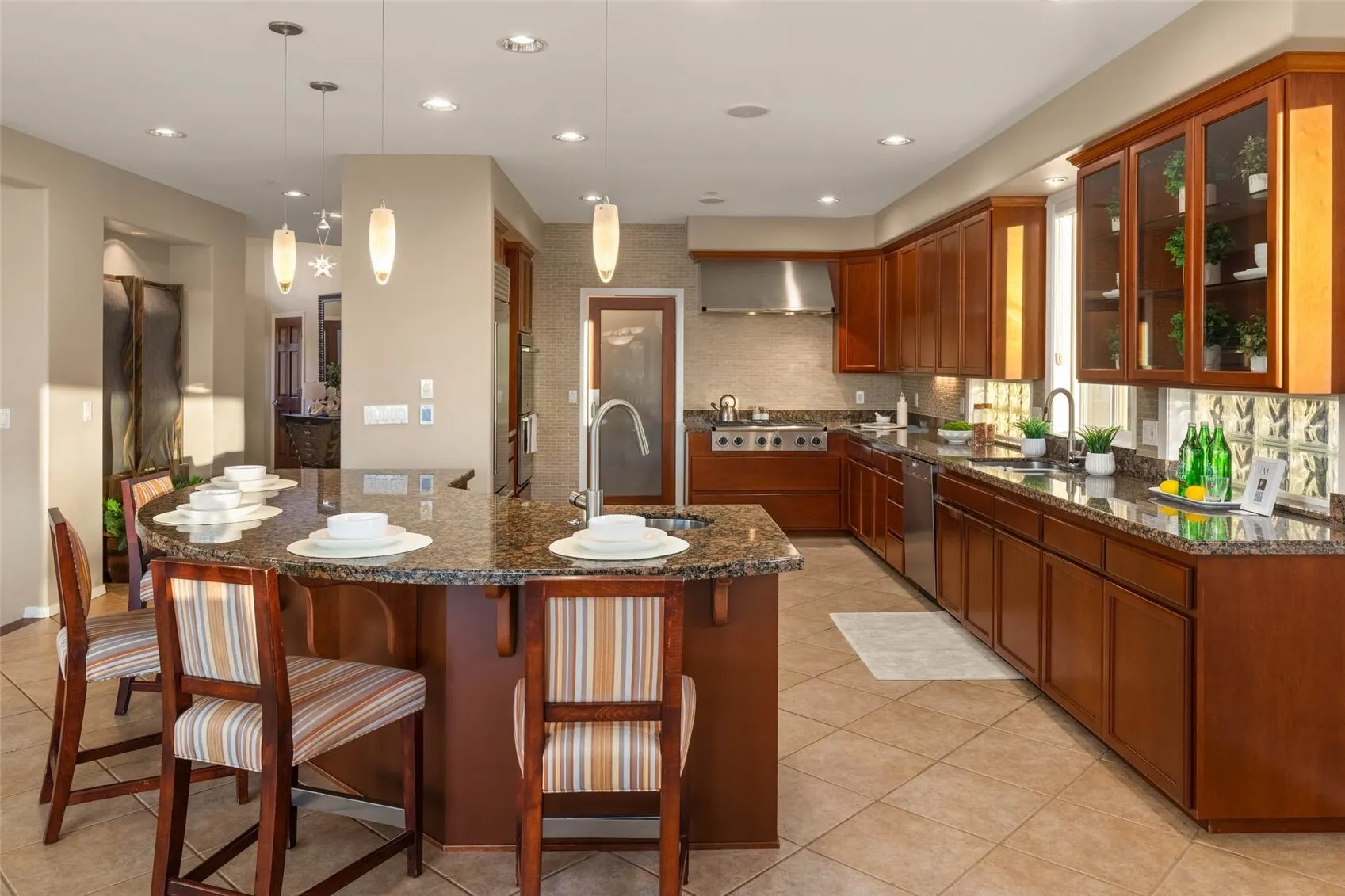 701 N 30th Street , Renton, WA 98056