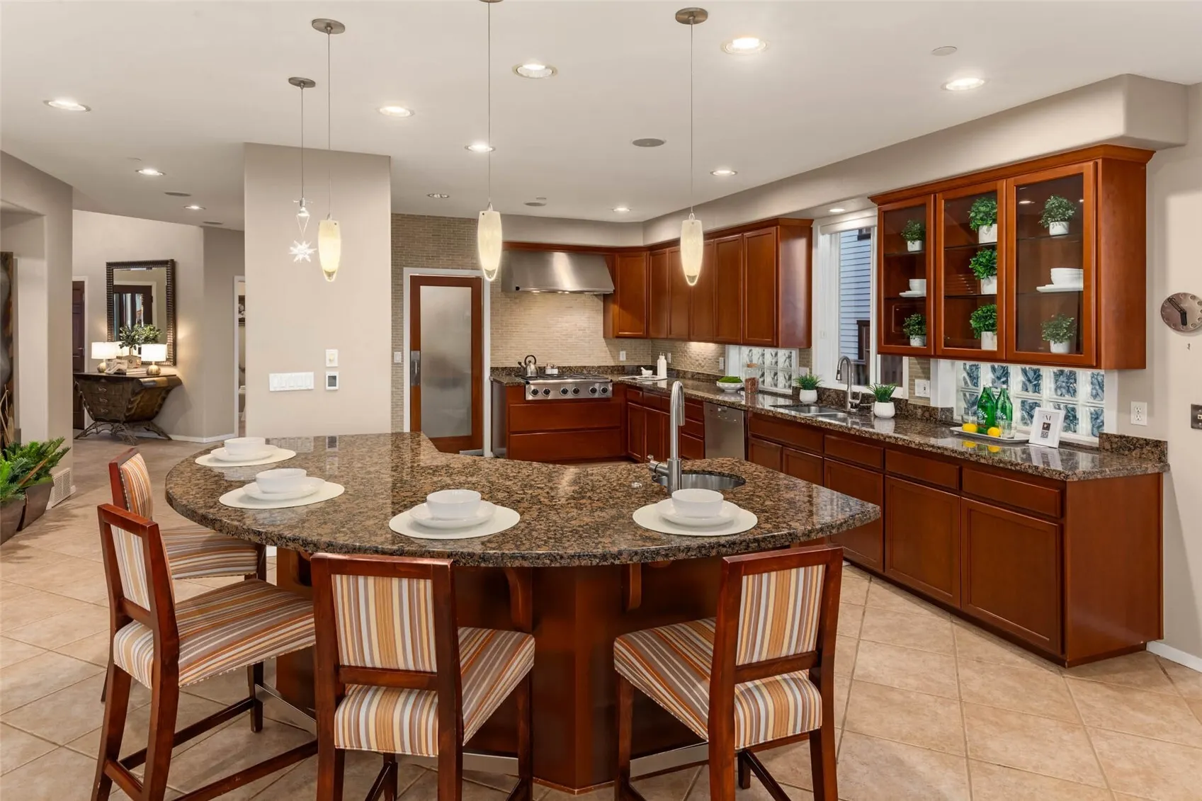 701 N 30th Street , Renton, WA 98056