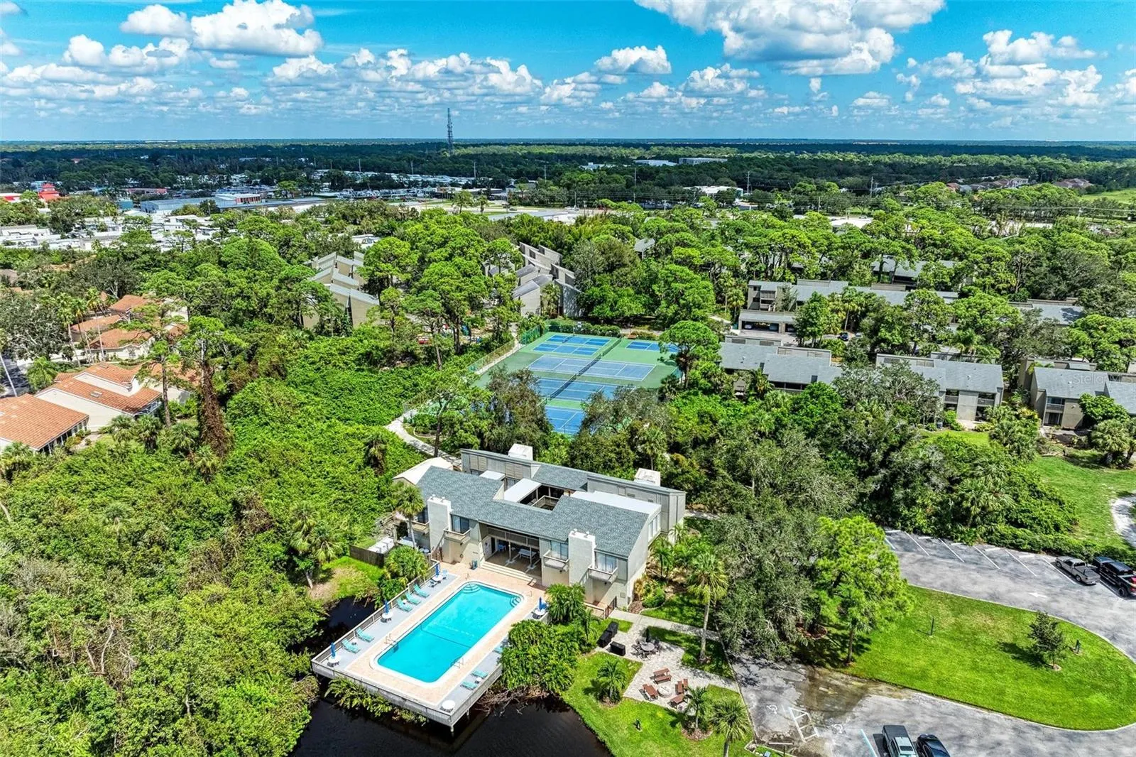 264 WOODS POINT RD
