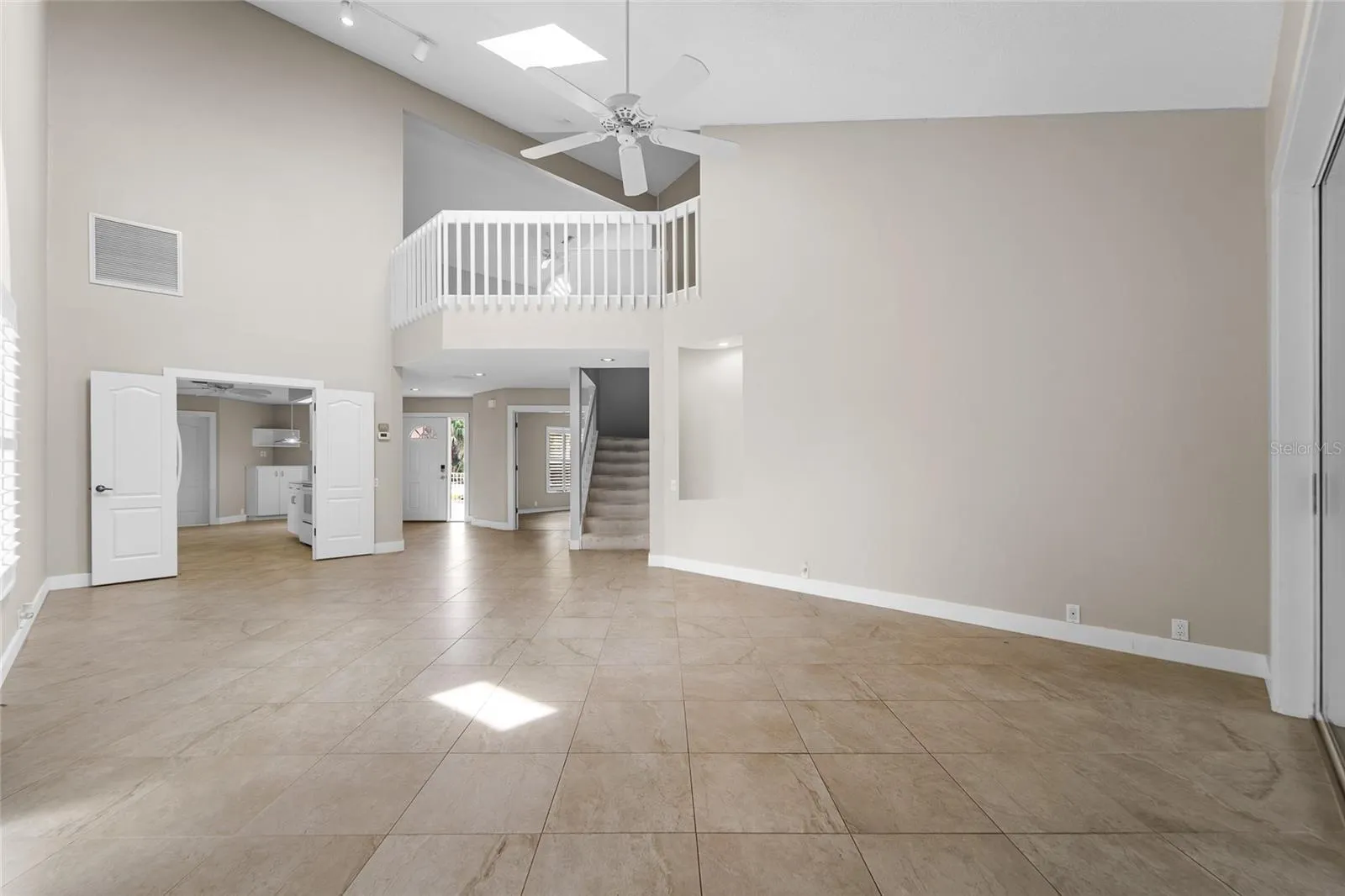 264 WOODS POINT RD