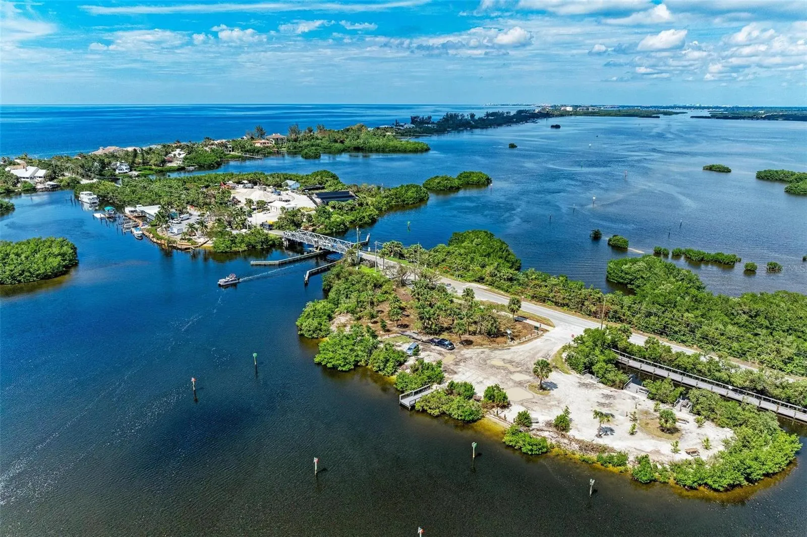 264 WOODS POINT RD