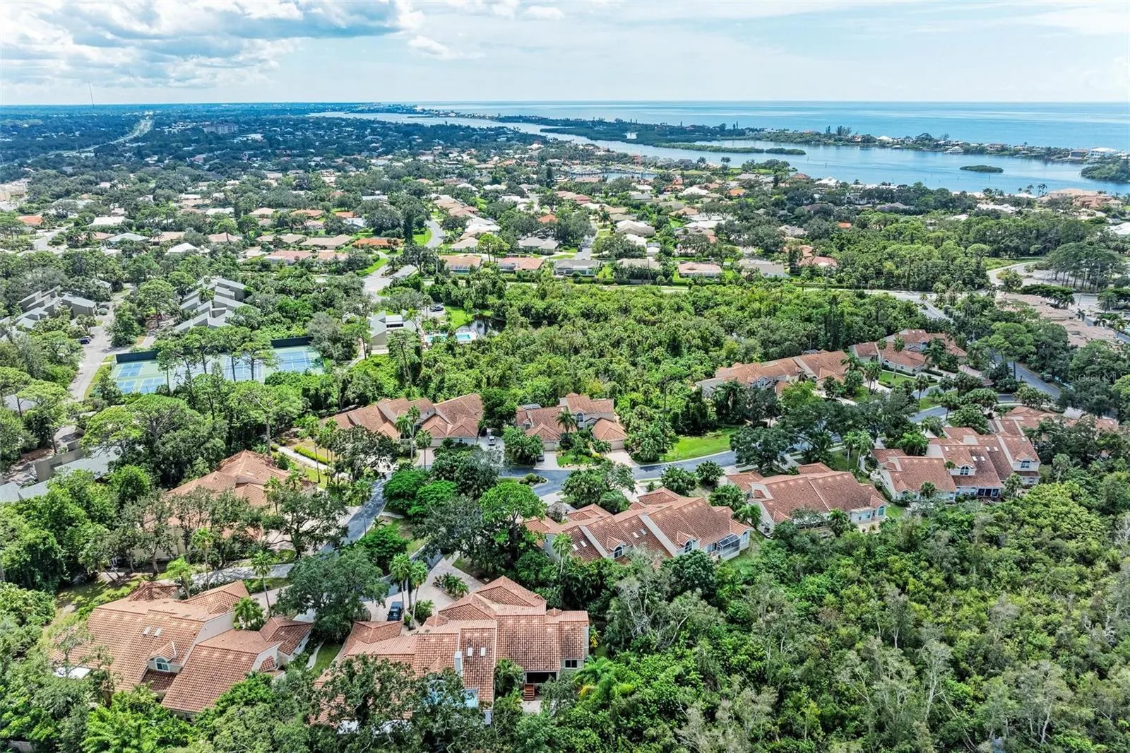 264 WOODS POINT RD