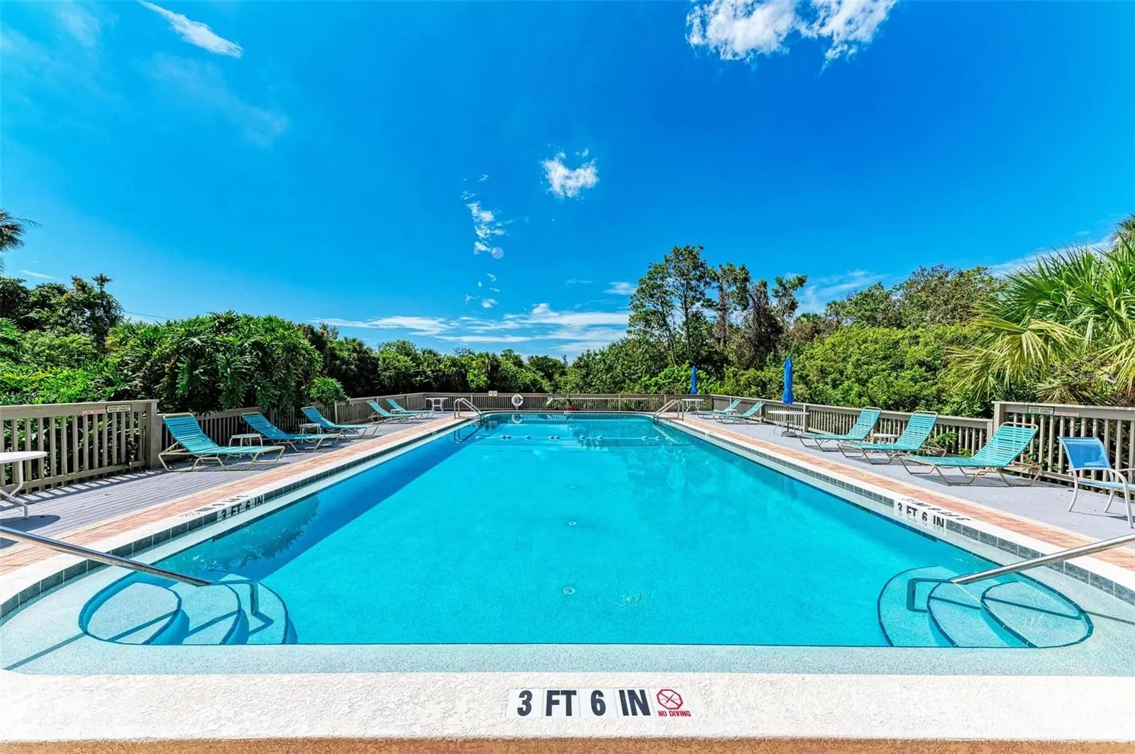 264 WOODS POINT RD