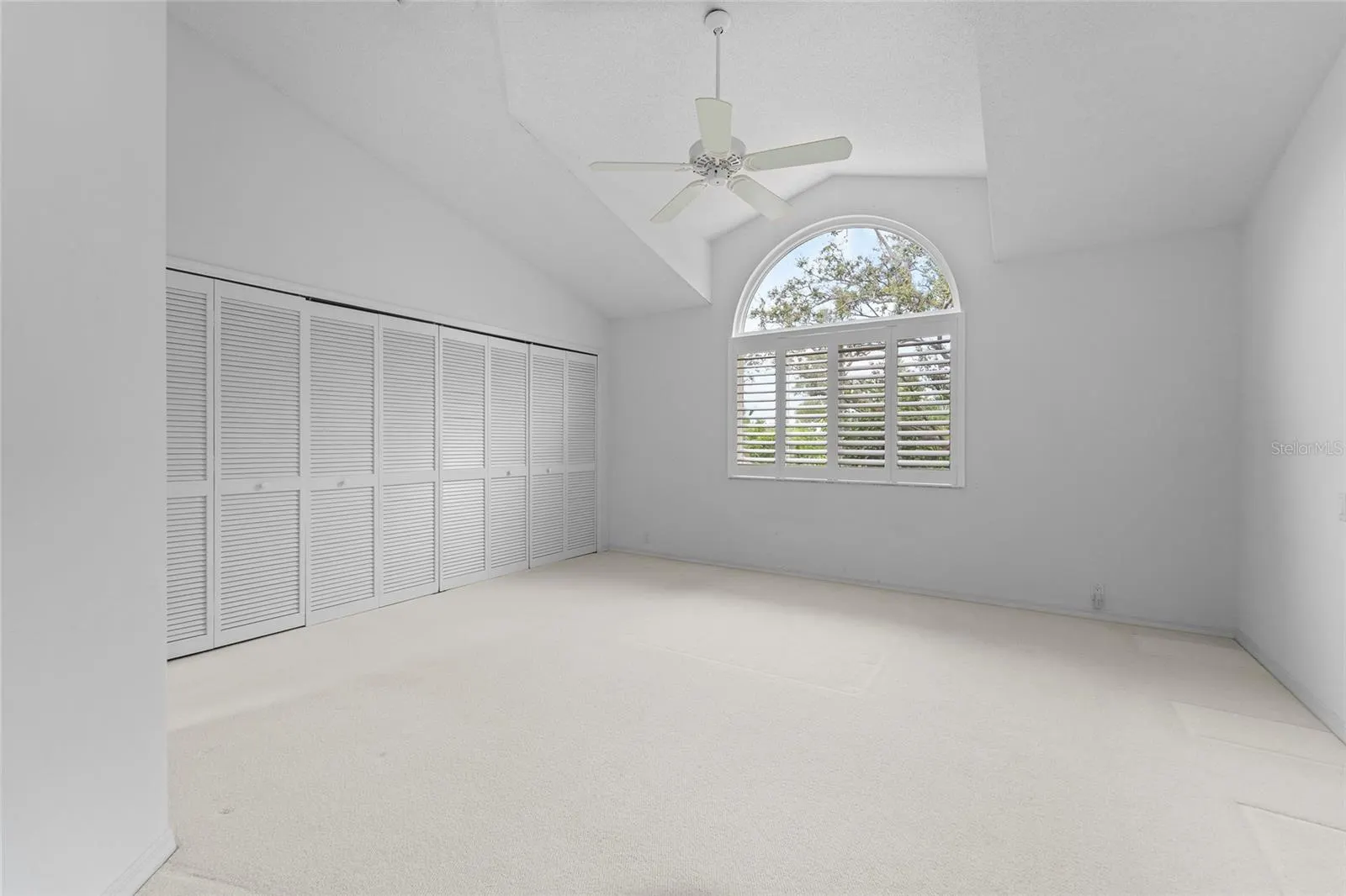 264 WOODS POINT RD