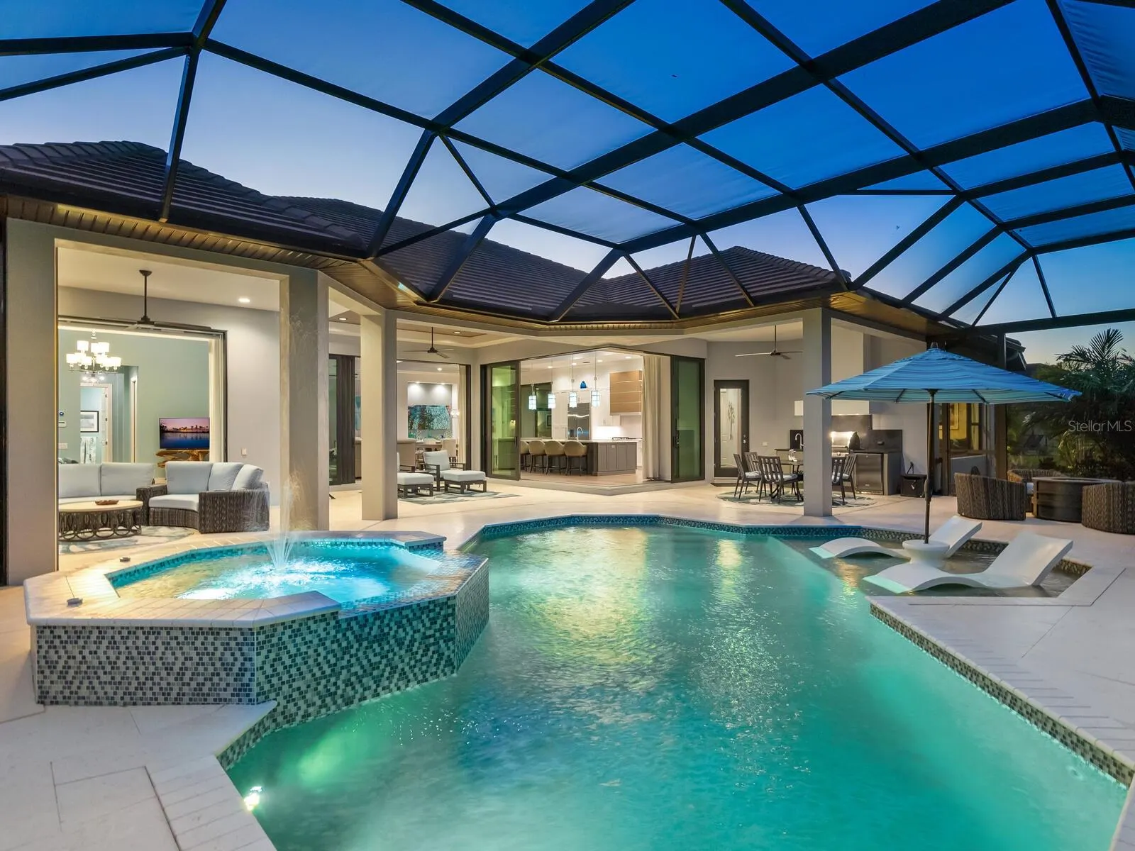 9224 STARRY NIGHT AVE