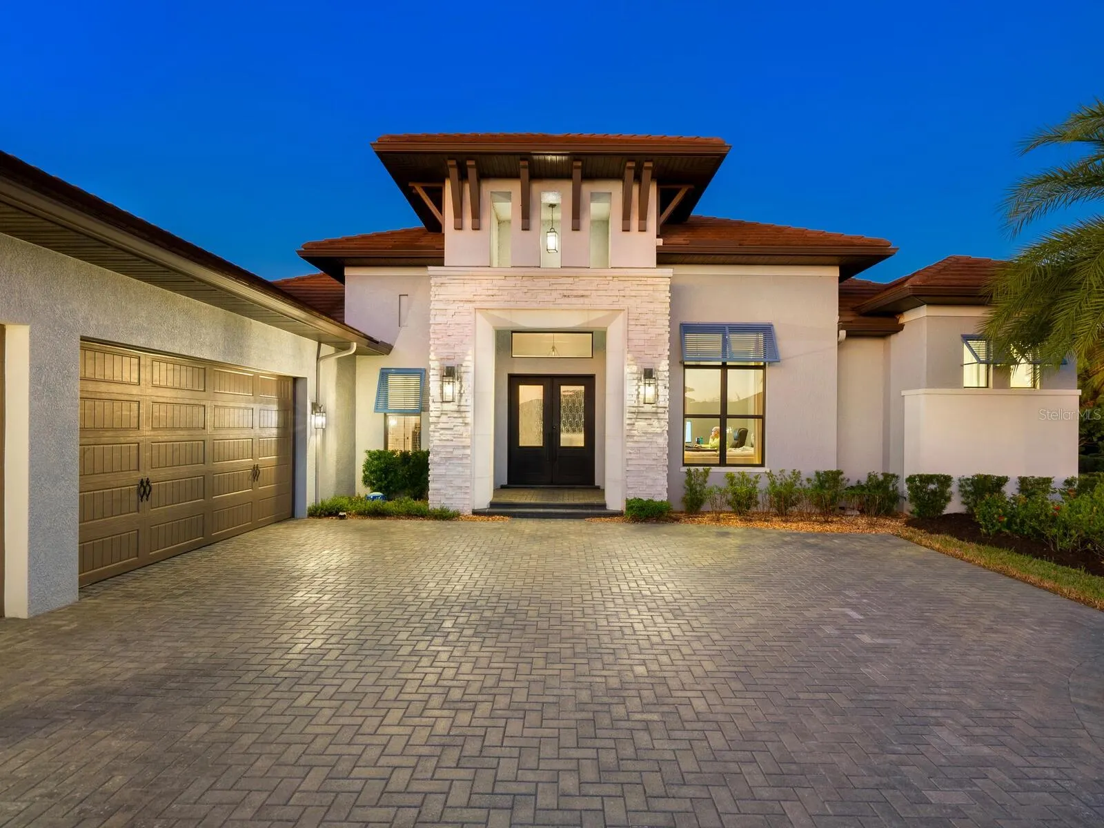9224 STARRY NIGHT AVE