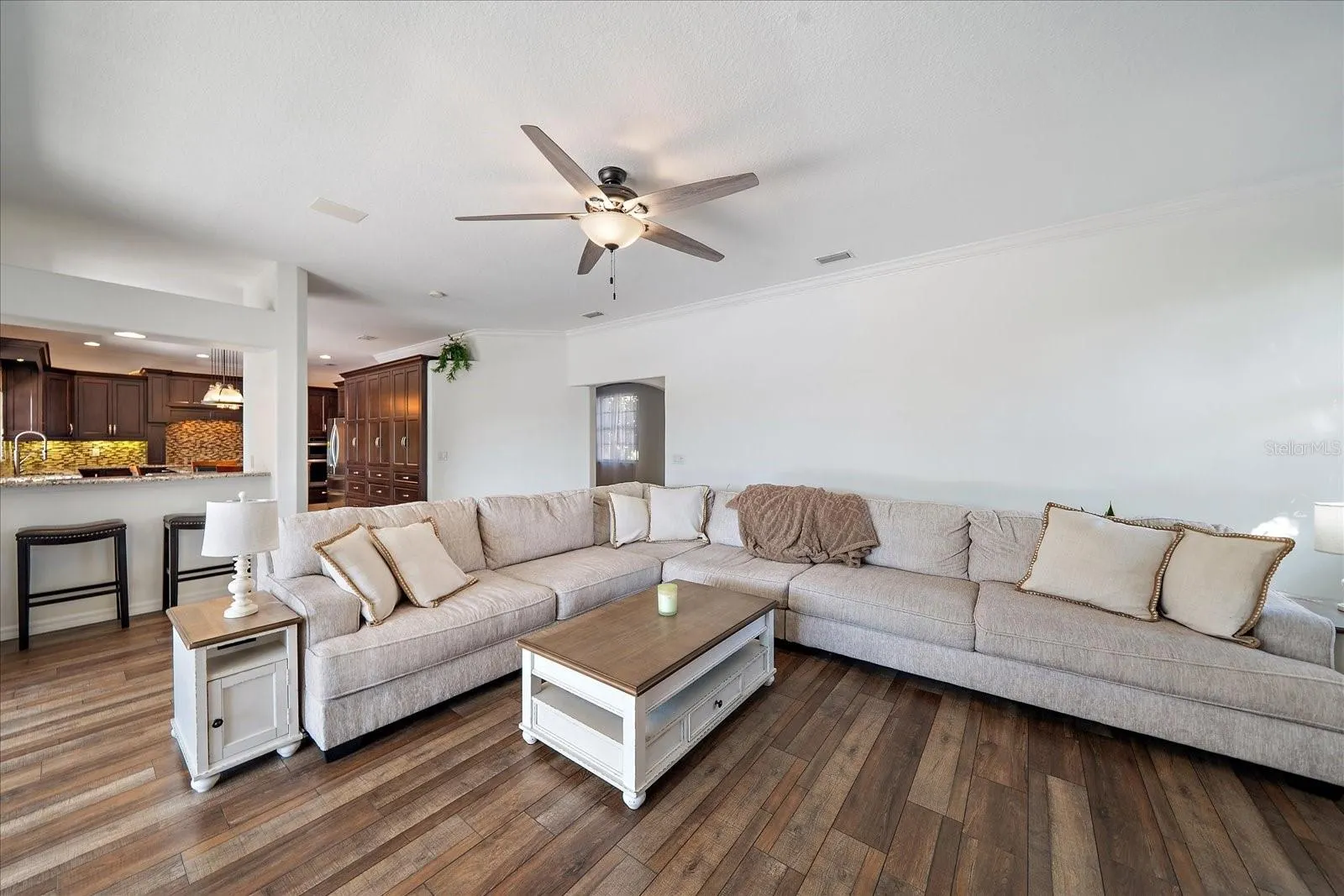 820 PLACID LAKE DR