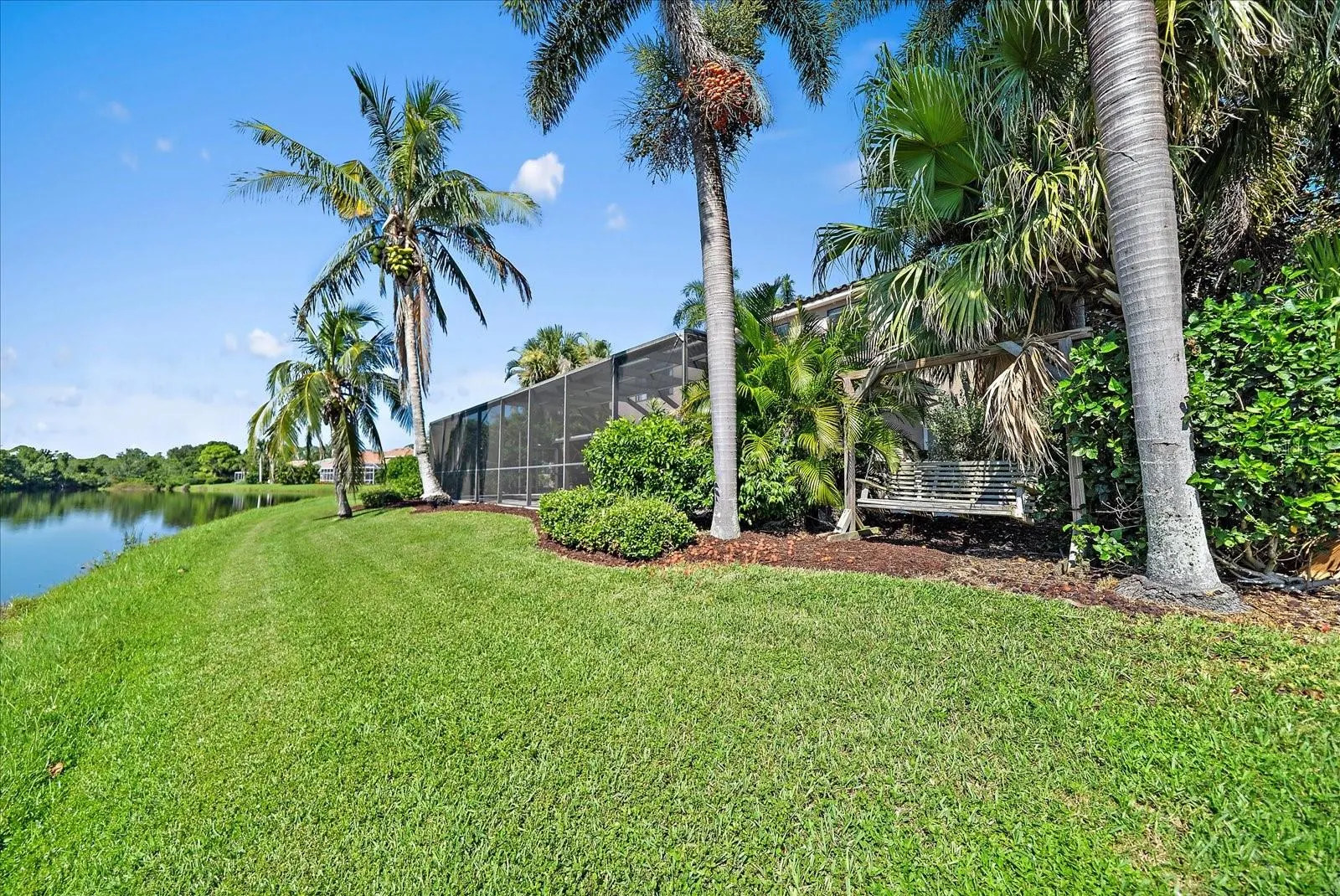 820 PLACID LAKE DR