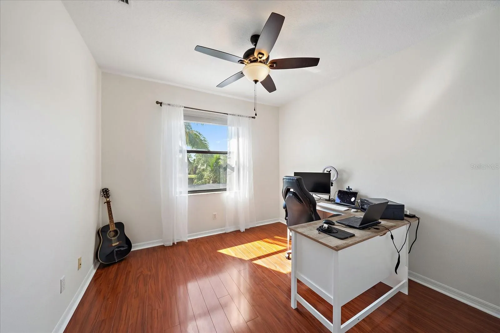 820 PLACID LAKE DR