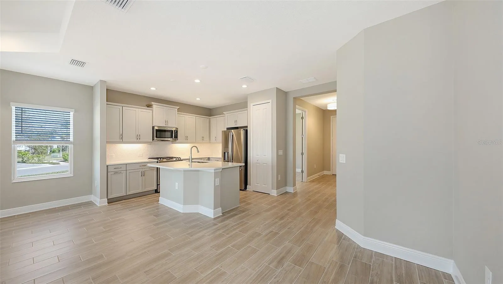18137 FRANKLIN PARK CT